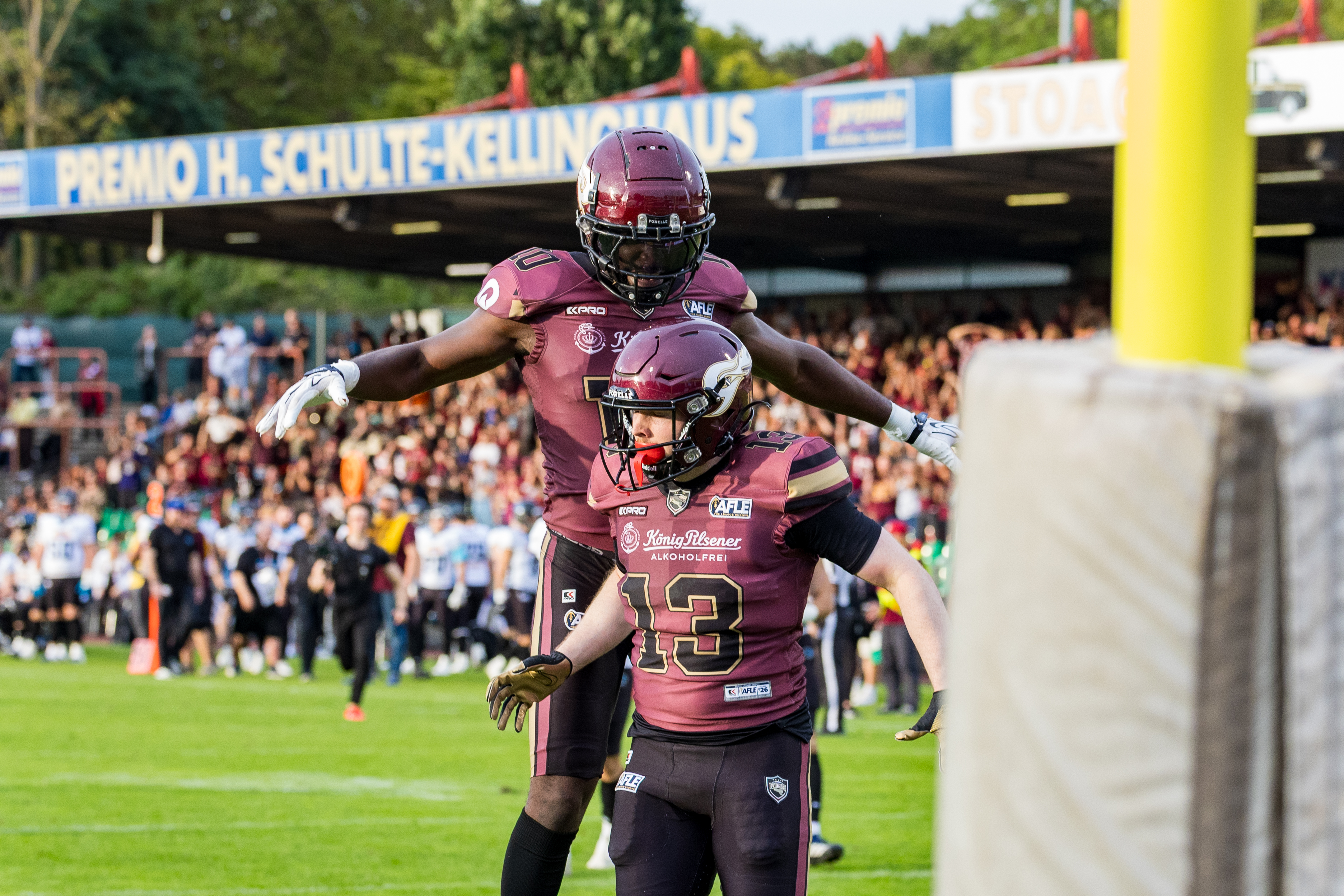 Celebration from #10 Harlan Kwofie (Wide Receiver) – Rhein Fire und #13 Jannik Lörcks (Wide Receiver) – Rhein Fire