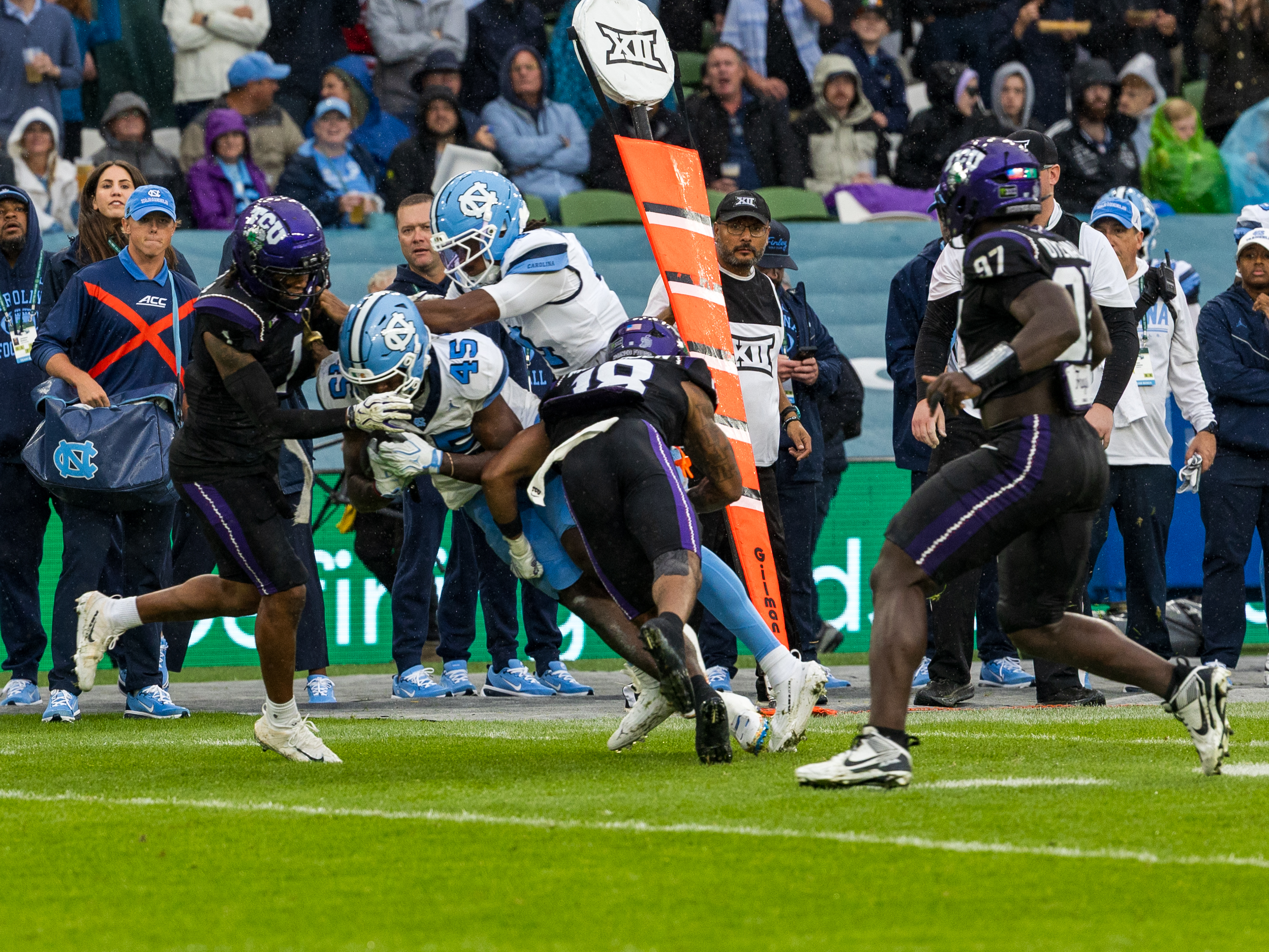 #18 Kaden McFadden (S) TCU Horned Frogs tackle #45 Jelani Thurman (TE) University of North Carolina Tar Heels