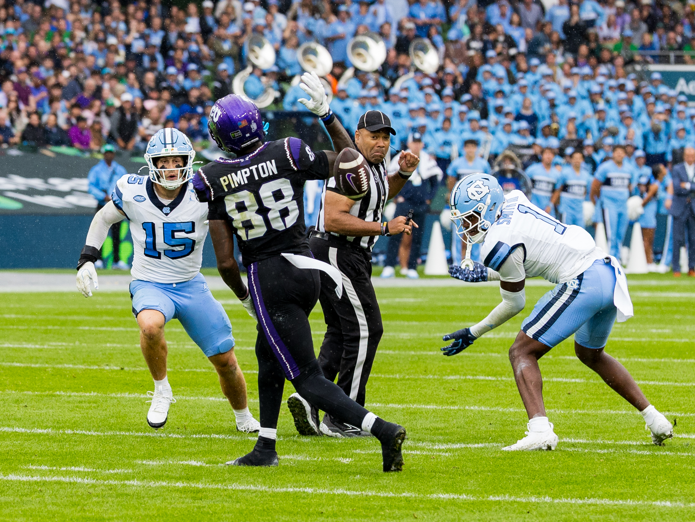 Inkomplett pass to #88 Ka’Morreun Pimpton (TE) TCU Horned Frogs