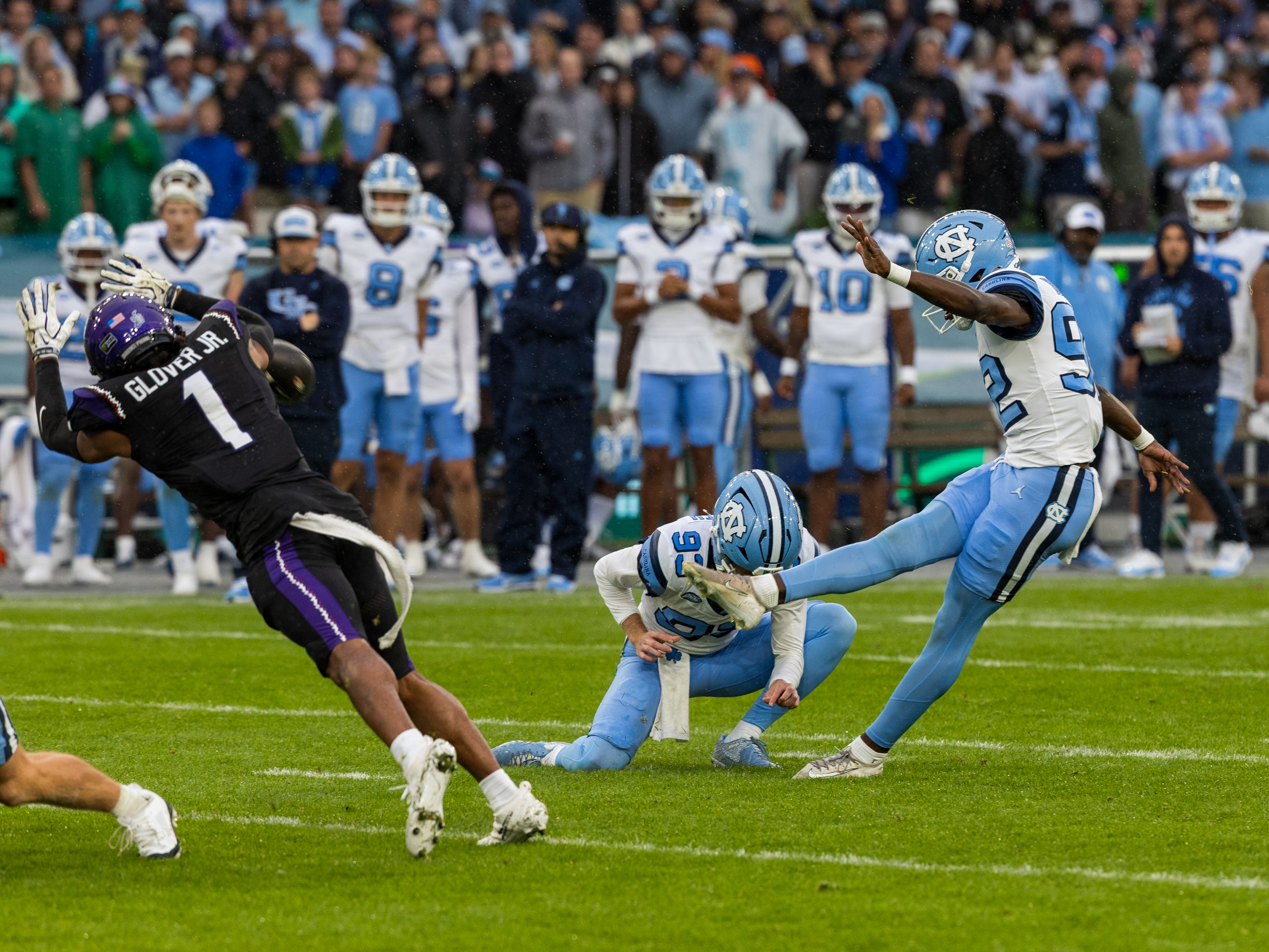 Field goal from #92 Aeron Burrell (K) University of North Carolina Tar Heels