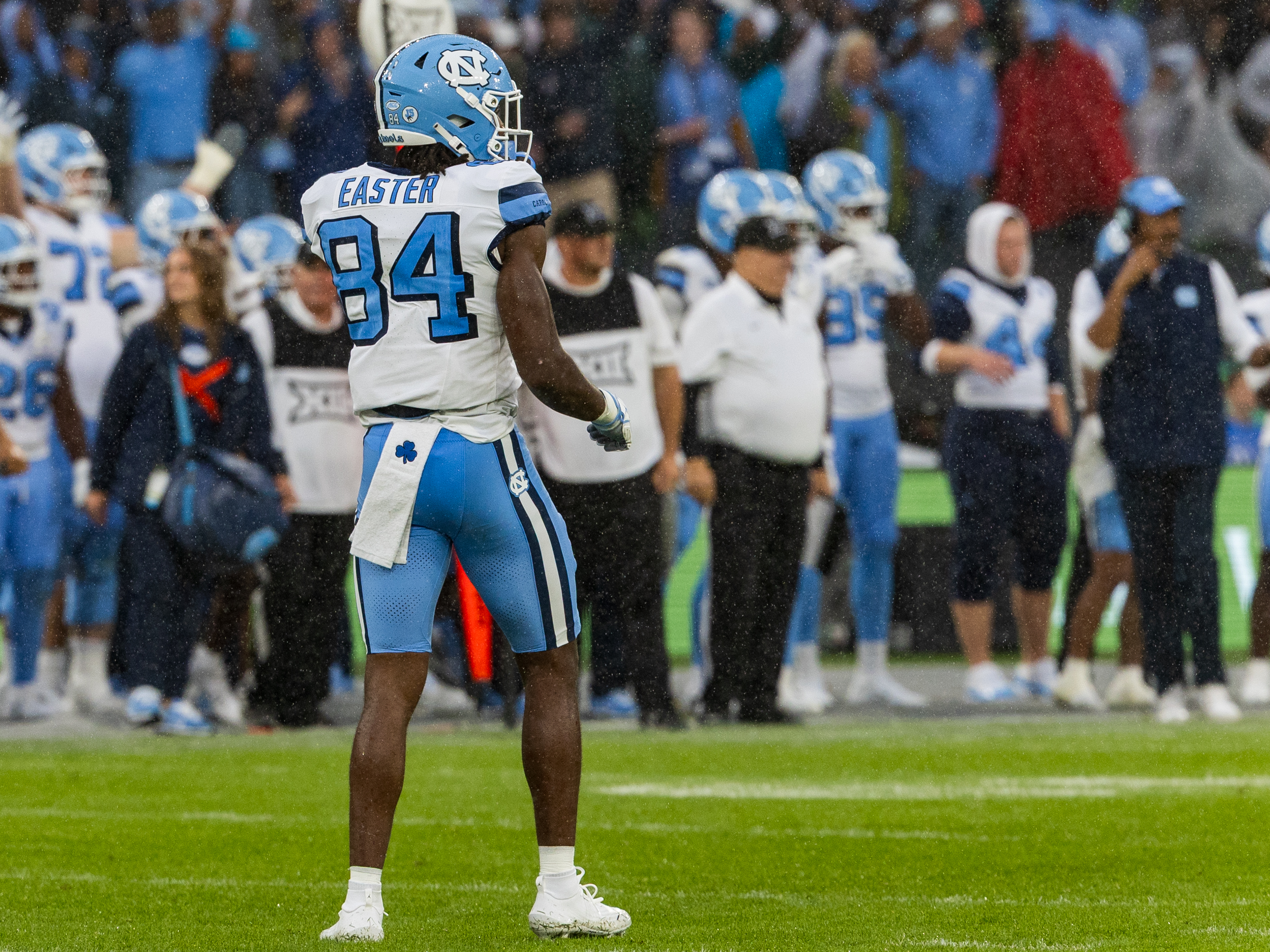 After first down #84 Shamar Easter (TE) University of North Carolina Tar Heels