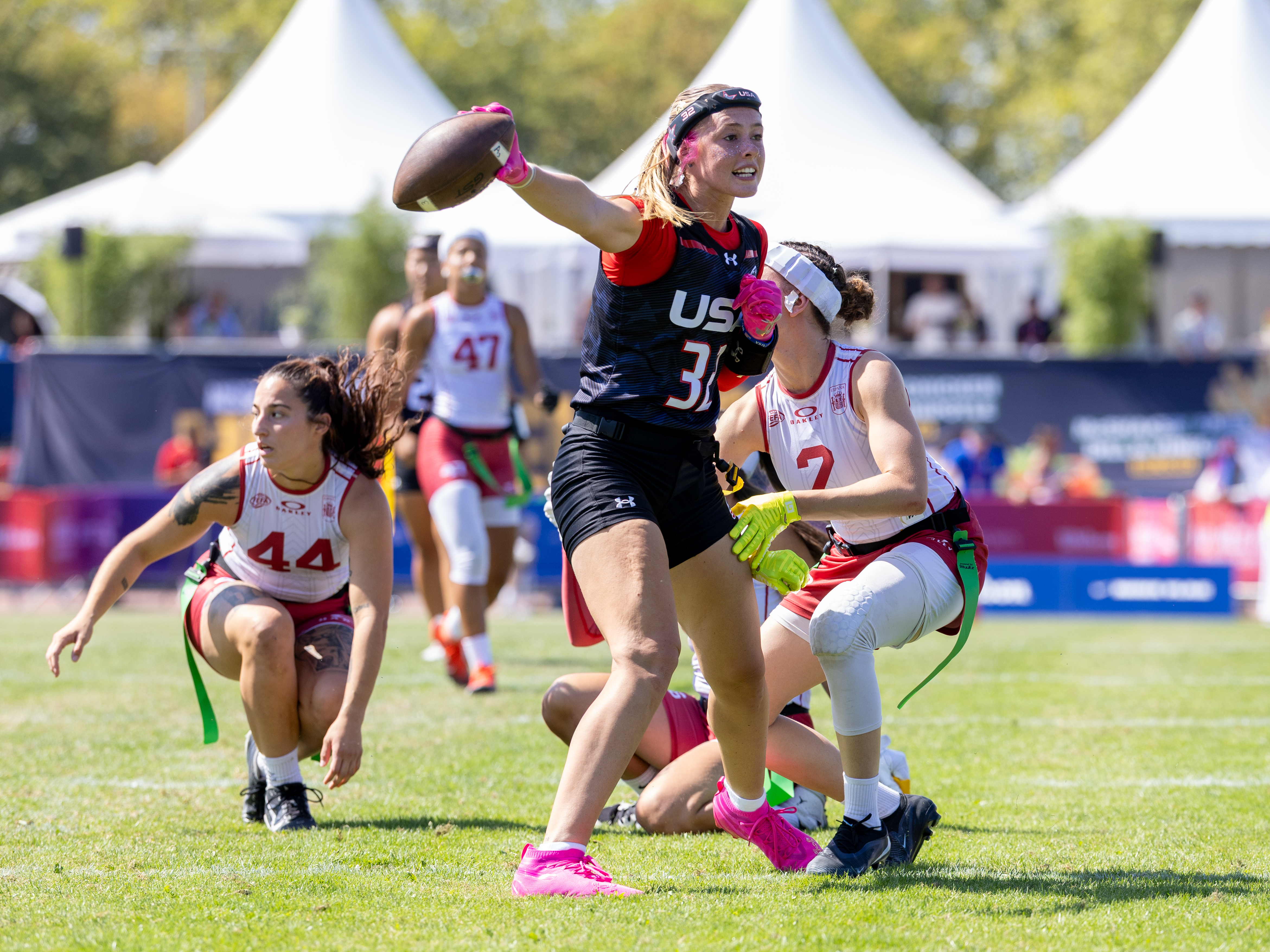 First down #32 Ashlea Klam (C/S) Team USA Women