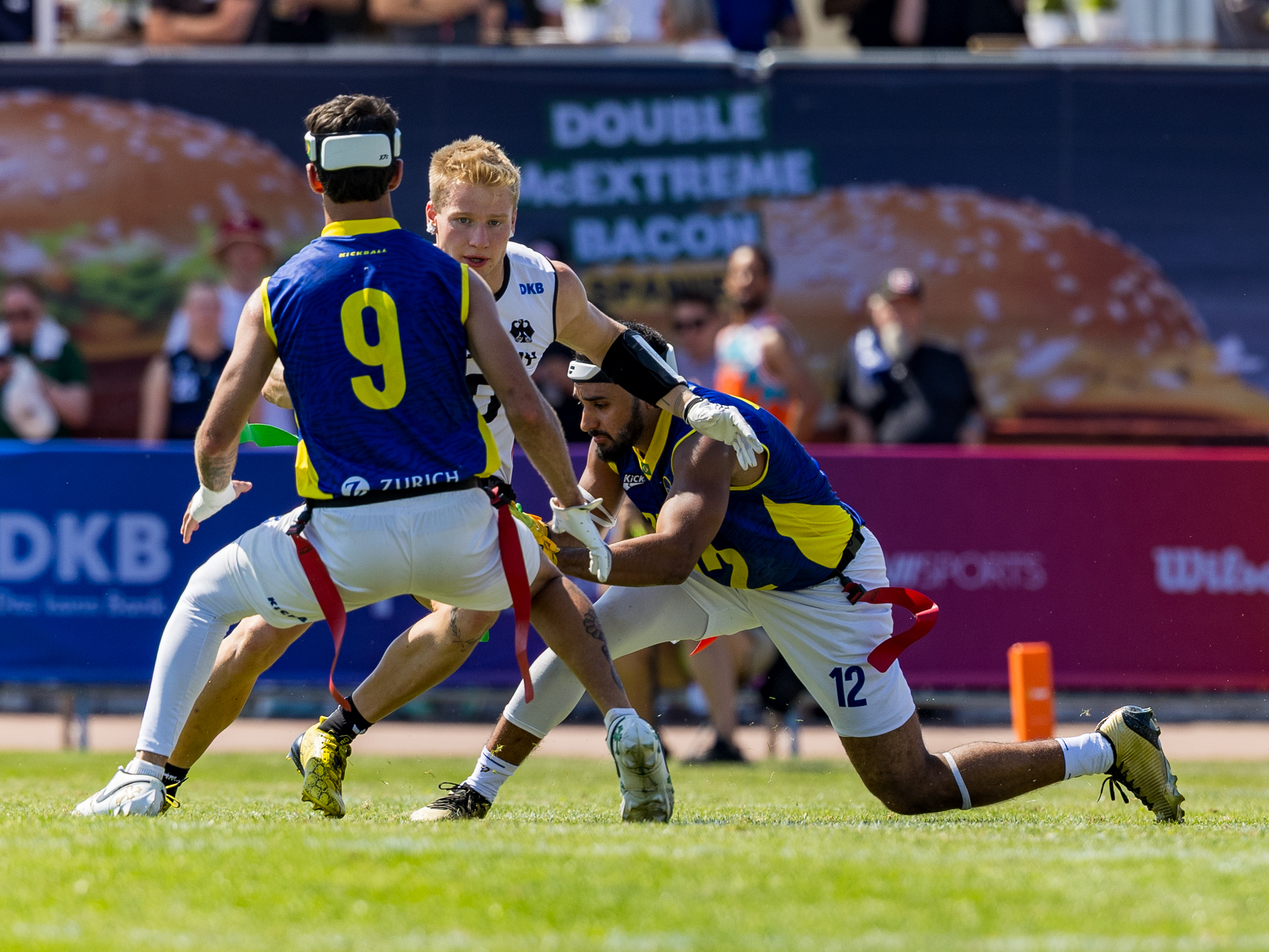 #9 Rhuan Pablo Carvalho de Oliveira Lima (DB) Team Brazil Me and #12 Felipe Nunes Almeida dos Santos (DB) Team Brazil Me stop #10 Ben Fröhlich (WR) Team Germany Men
