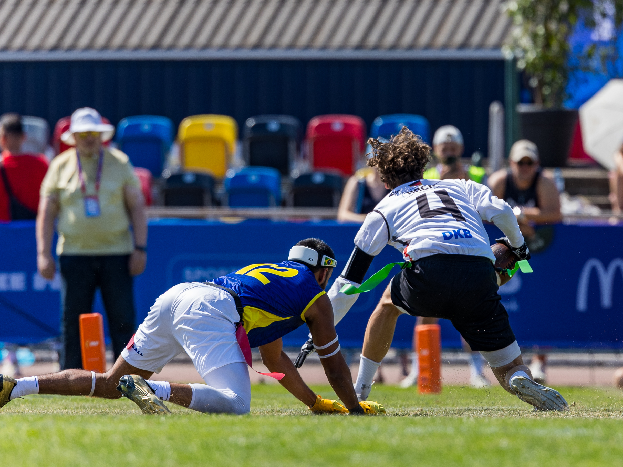 #12 Felipe Nunes Almeida dos Santos (DB) Team Brazil Me to late to stop #4 Theo Hack (WR) Team Germany Men