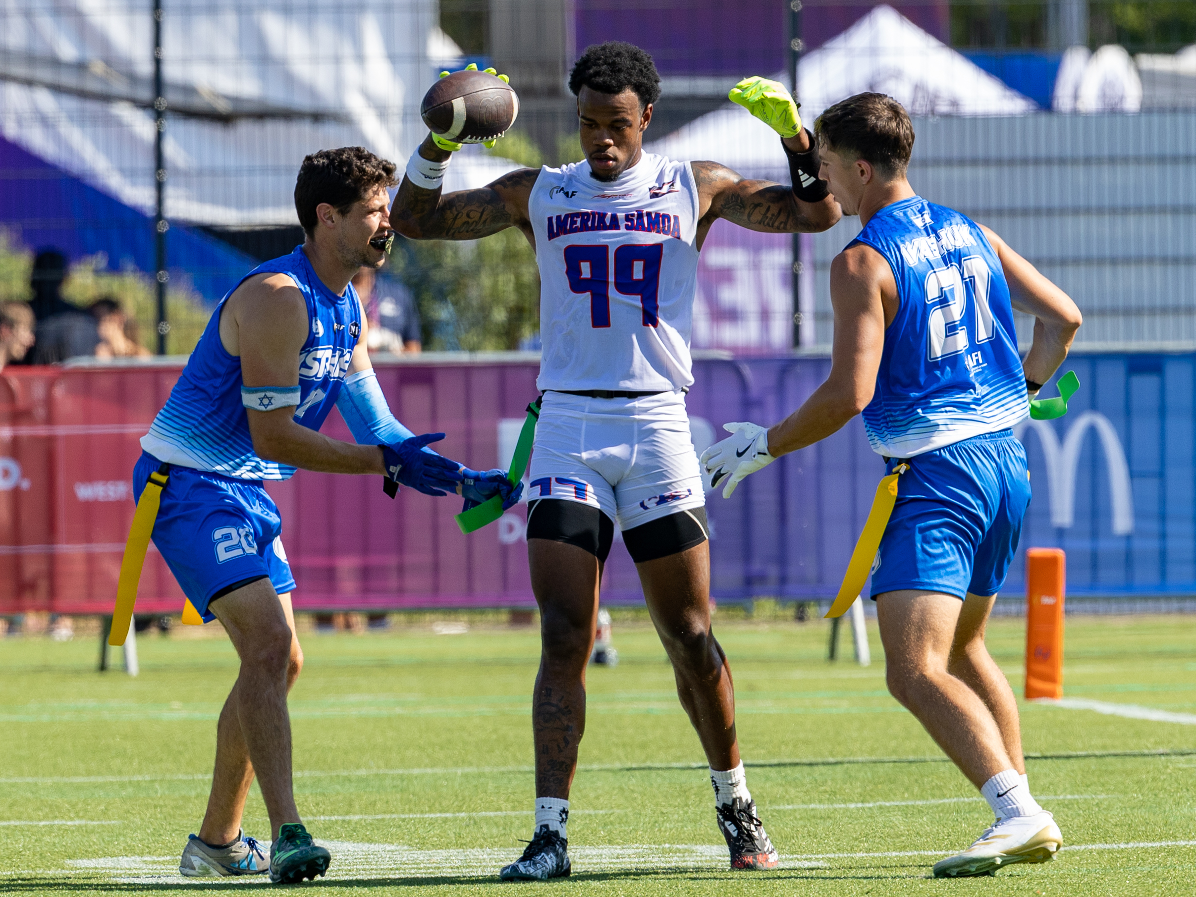 #21 DAVID IVASHUK (DB) Team Israel Men stop #99 Bralon Brown (WR/DB) Team American Samoa Men