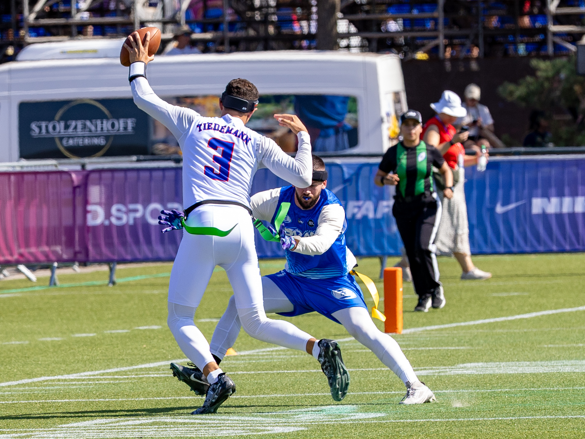 #3 Tai Natani-Othoniel Tiedemann (QB) Team American Samoa Men run with the ball.