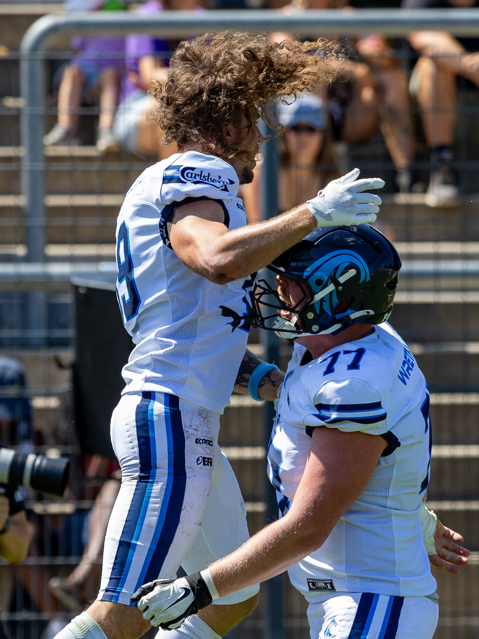 Touchdown celebration form #19 Brendan Beaulieu (Wide Receiver) – Nordic Storm and #77 Samuel Wretman (Offensive Line) – Nordic Storm