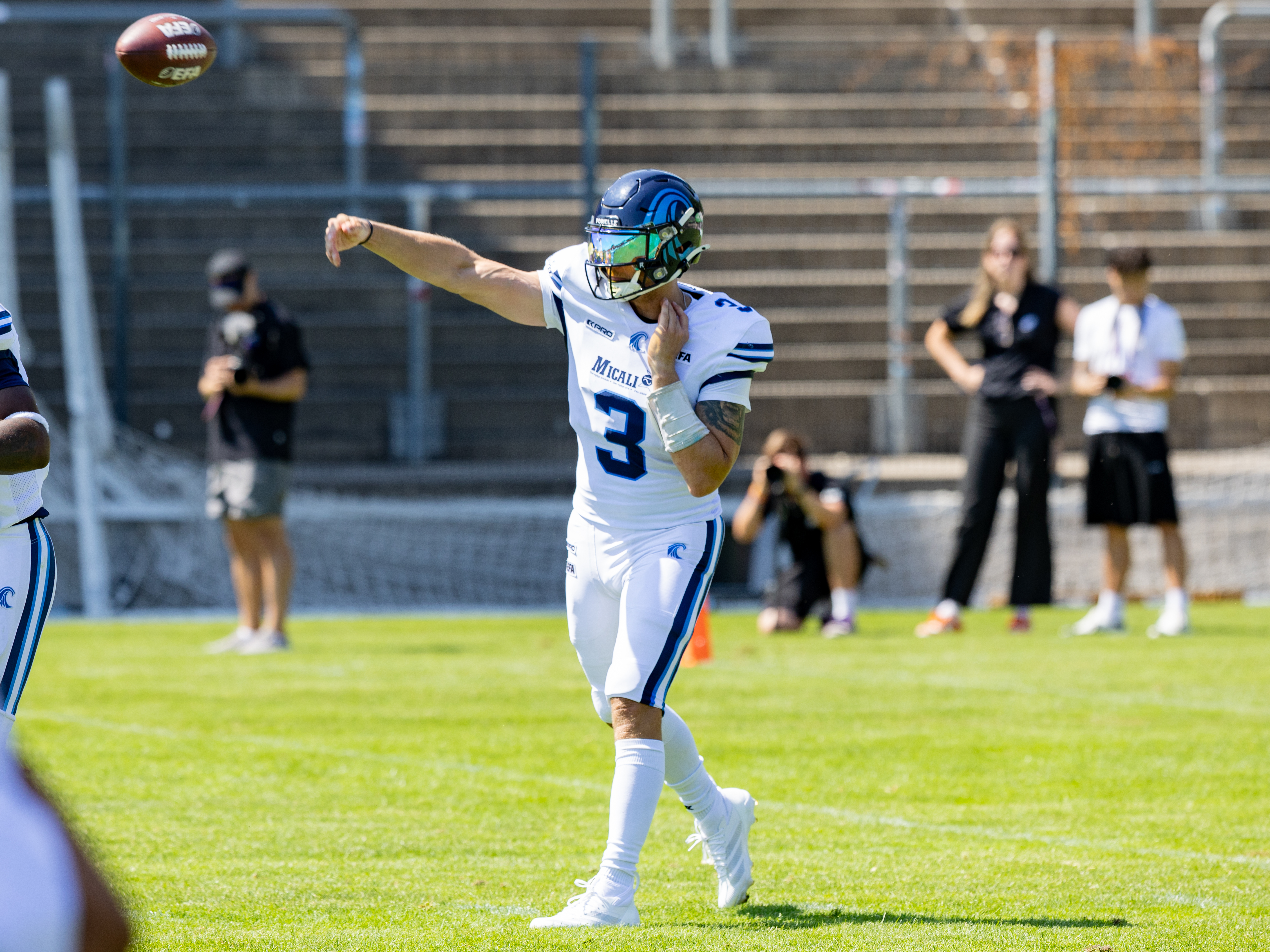 #3 Jadrian Clark (Quarterback) – Nordic Storm pass the ball.