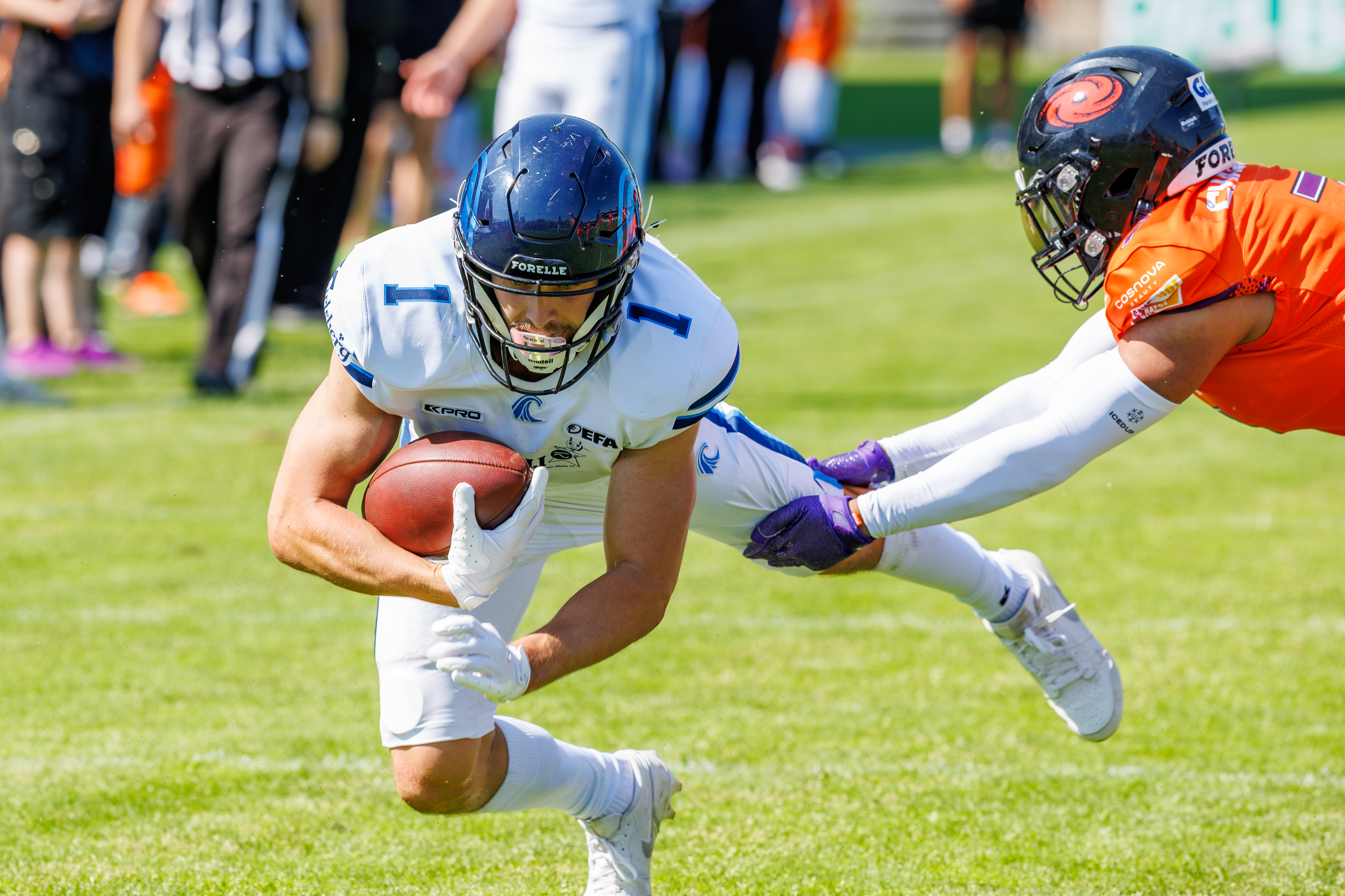 #1 Simon Føns (Wide Receiver) – Nordic Storm in fly to a touchdown.