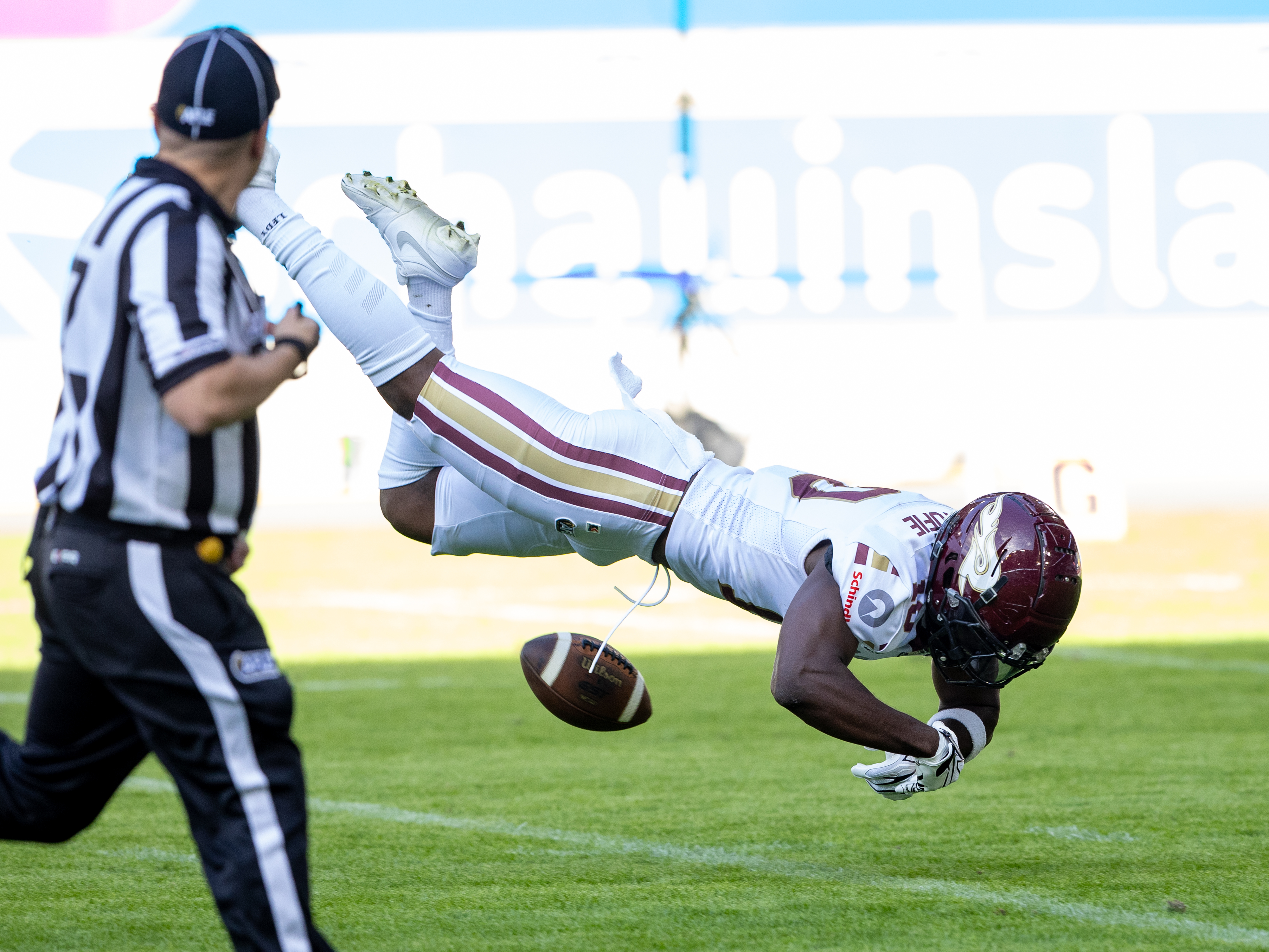 Miss catch from #10 Harlan Kwofie (Wide Receiver) – Rhein Fire