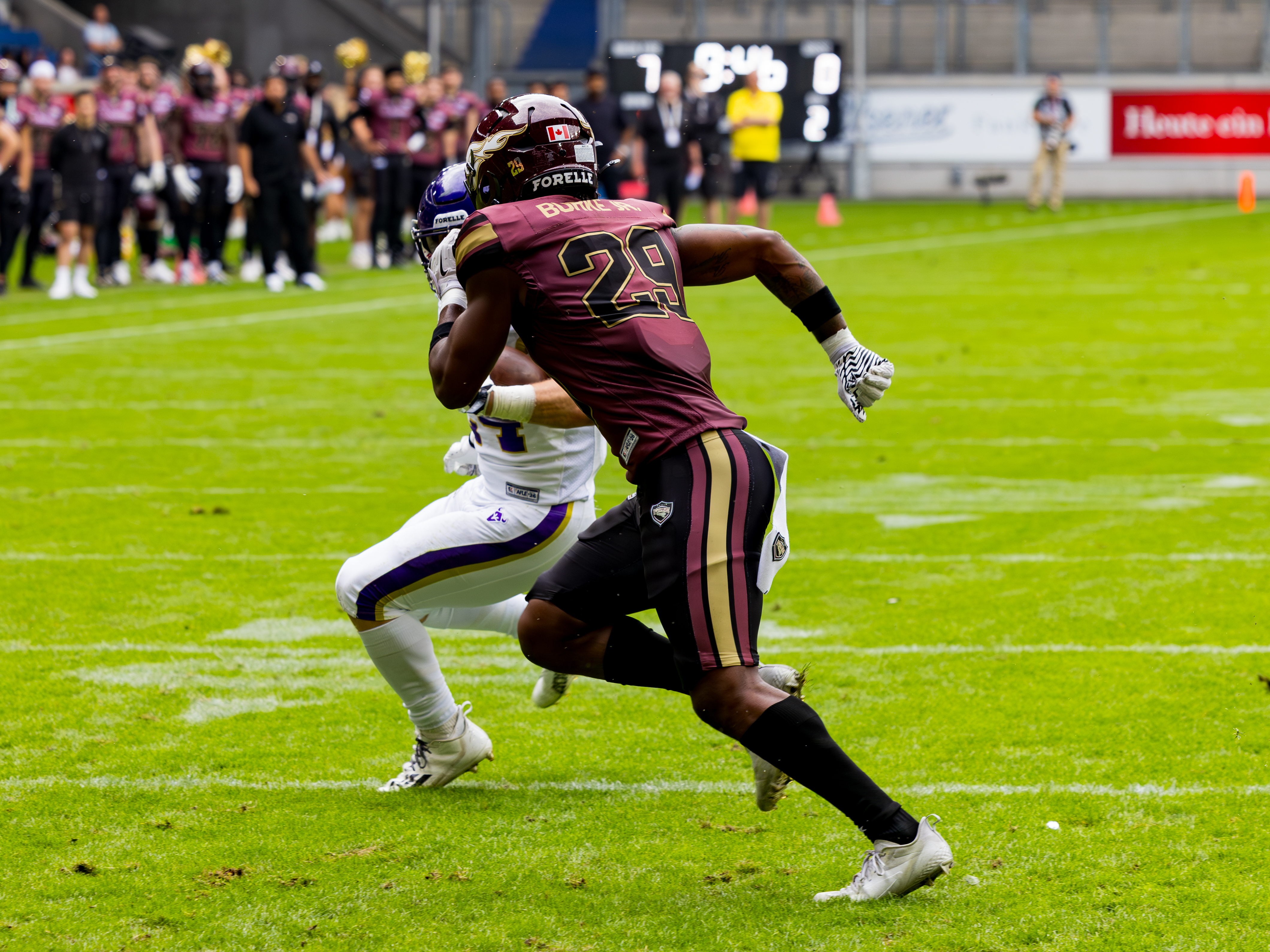 Late tackle from #29 Patrick Burke Jr. (Defensive Back) – Rhein Fire.