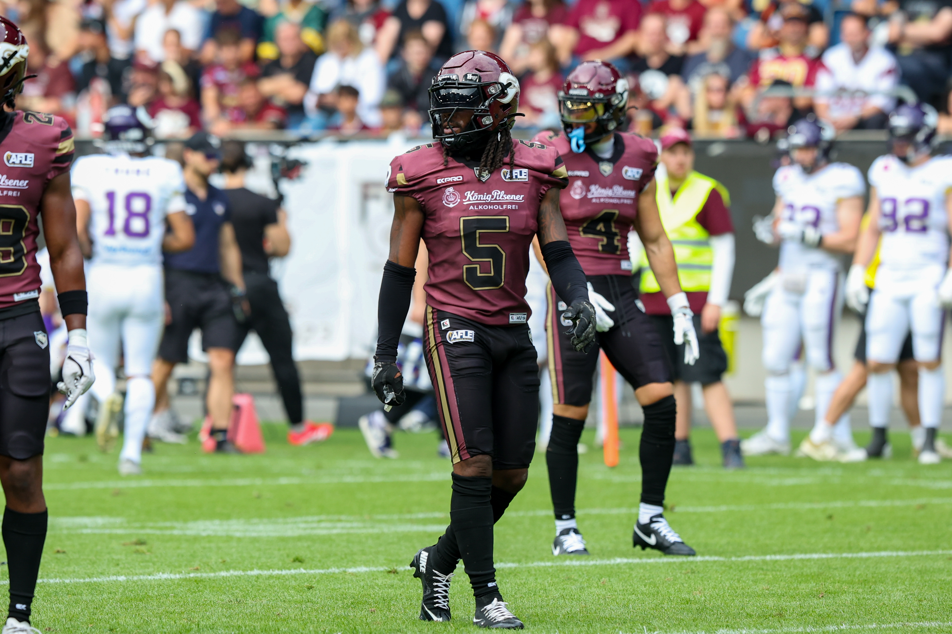 #5 Nazir Streater (Strong Saftey) – Rhein Fire