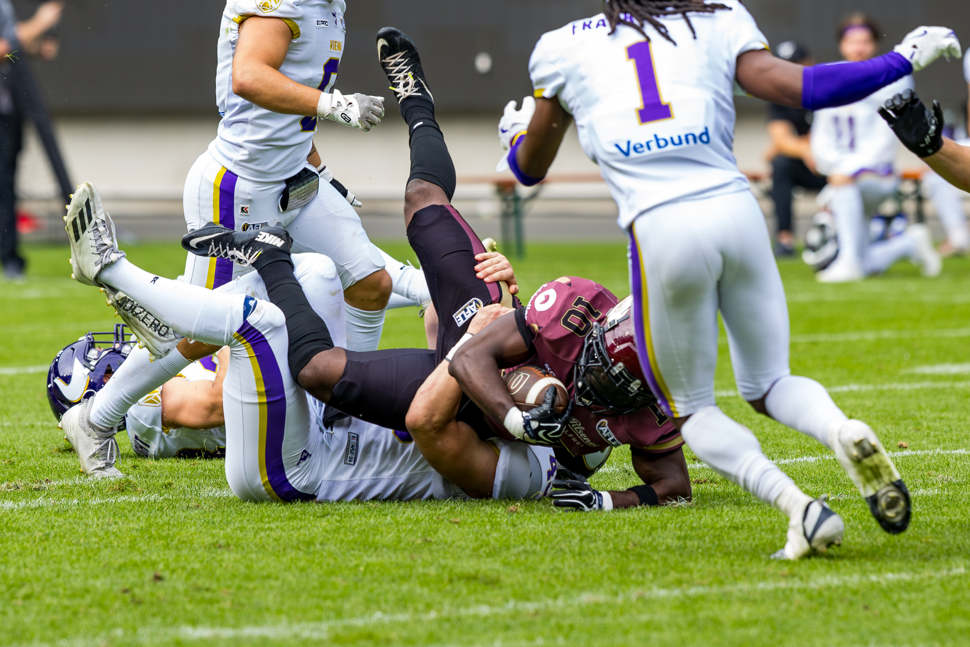 First down #10 Harlan Kwofie (Wide Receiver) – Rhein Fire