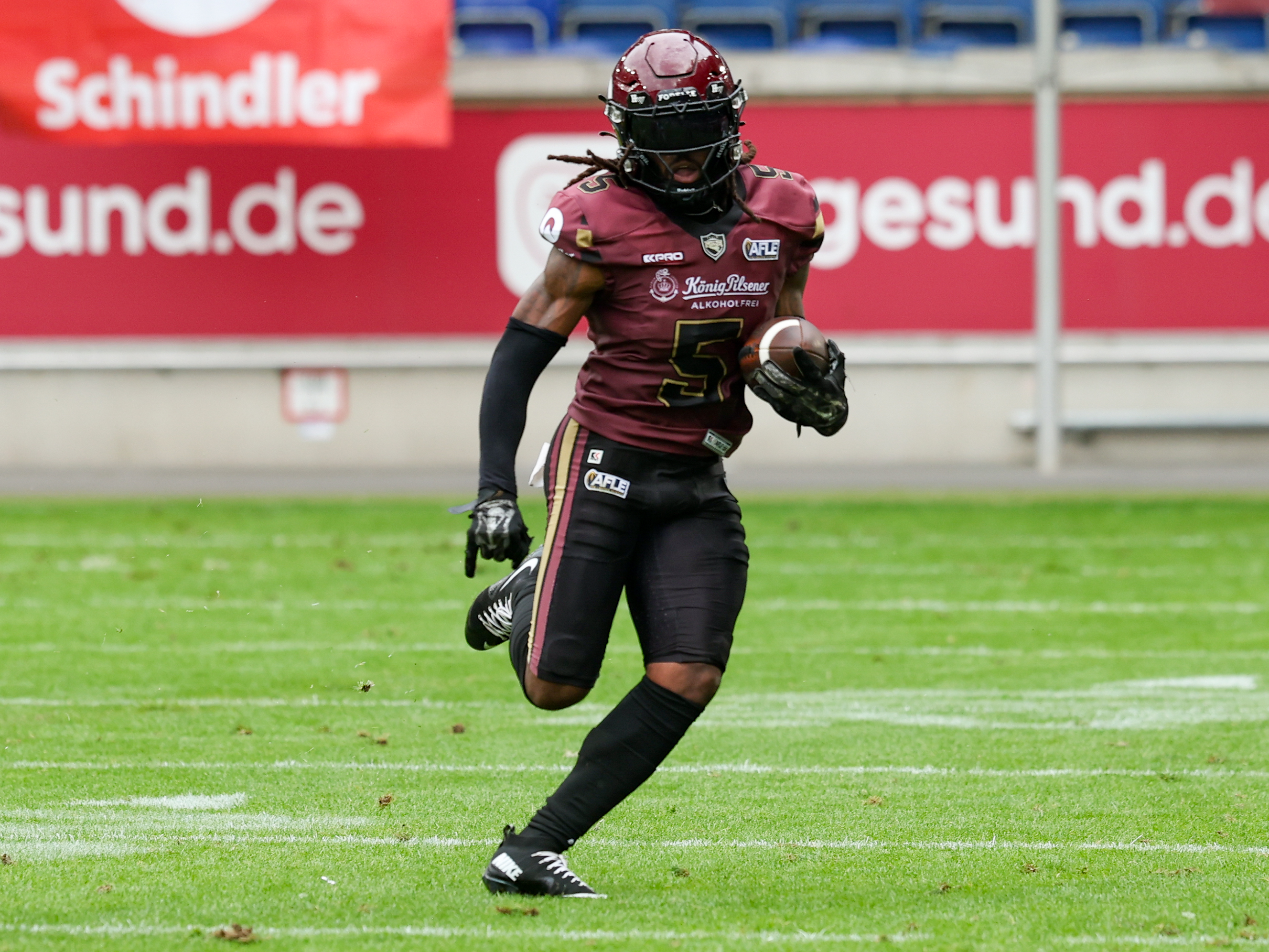 #5 Nazir Streater (Strong Saftey) – Rhein Fire