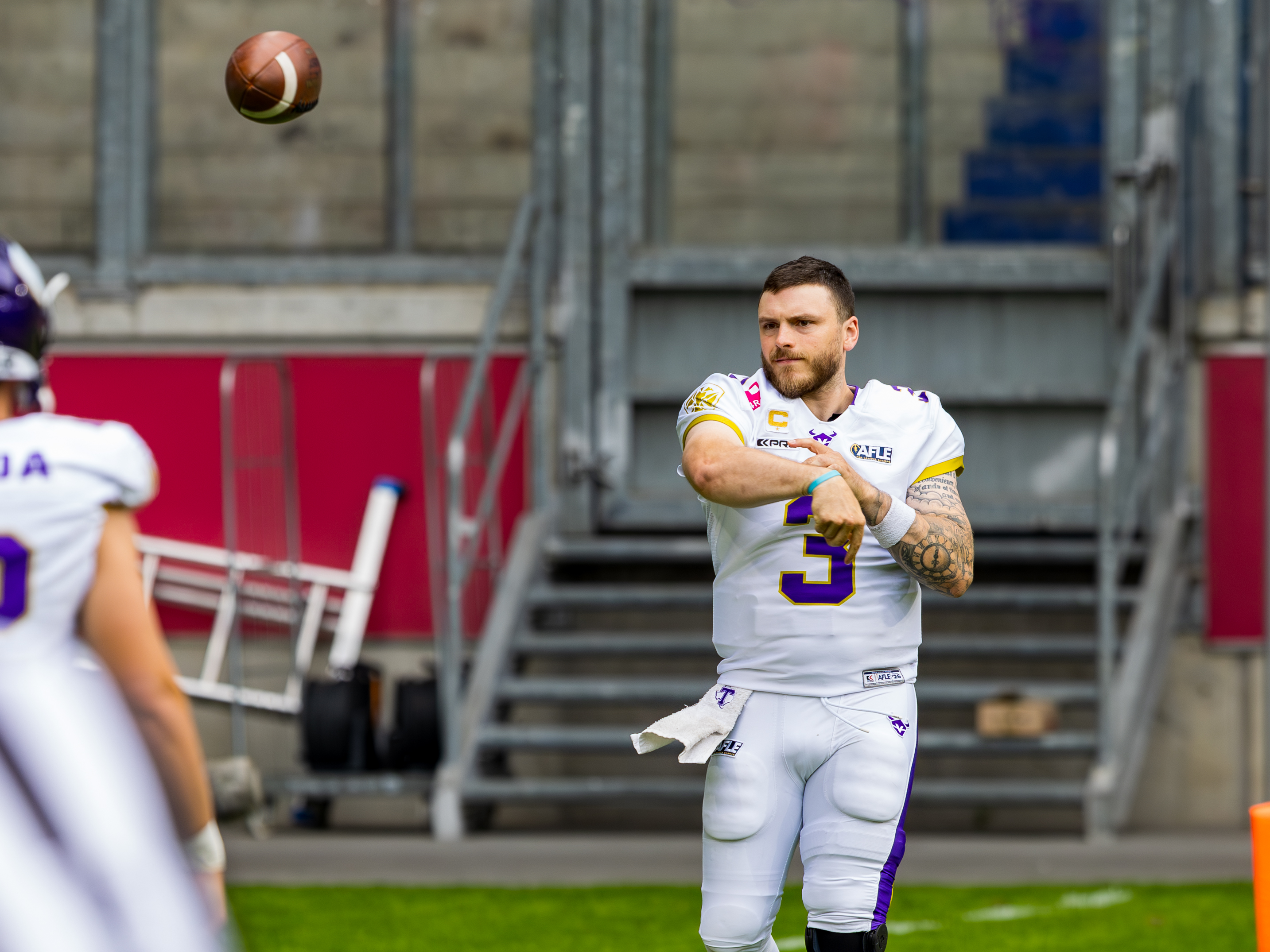 #3 Ben Holmes (Quarterback) – Vienna Vikings at warm up.