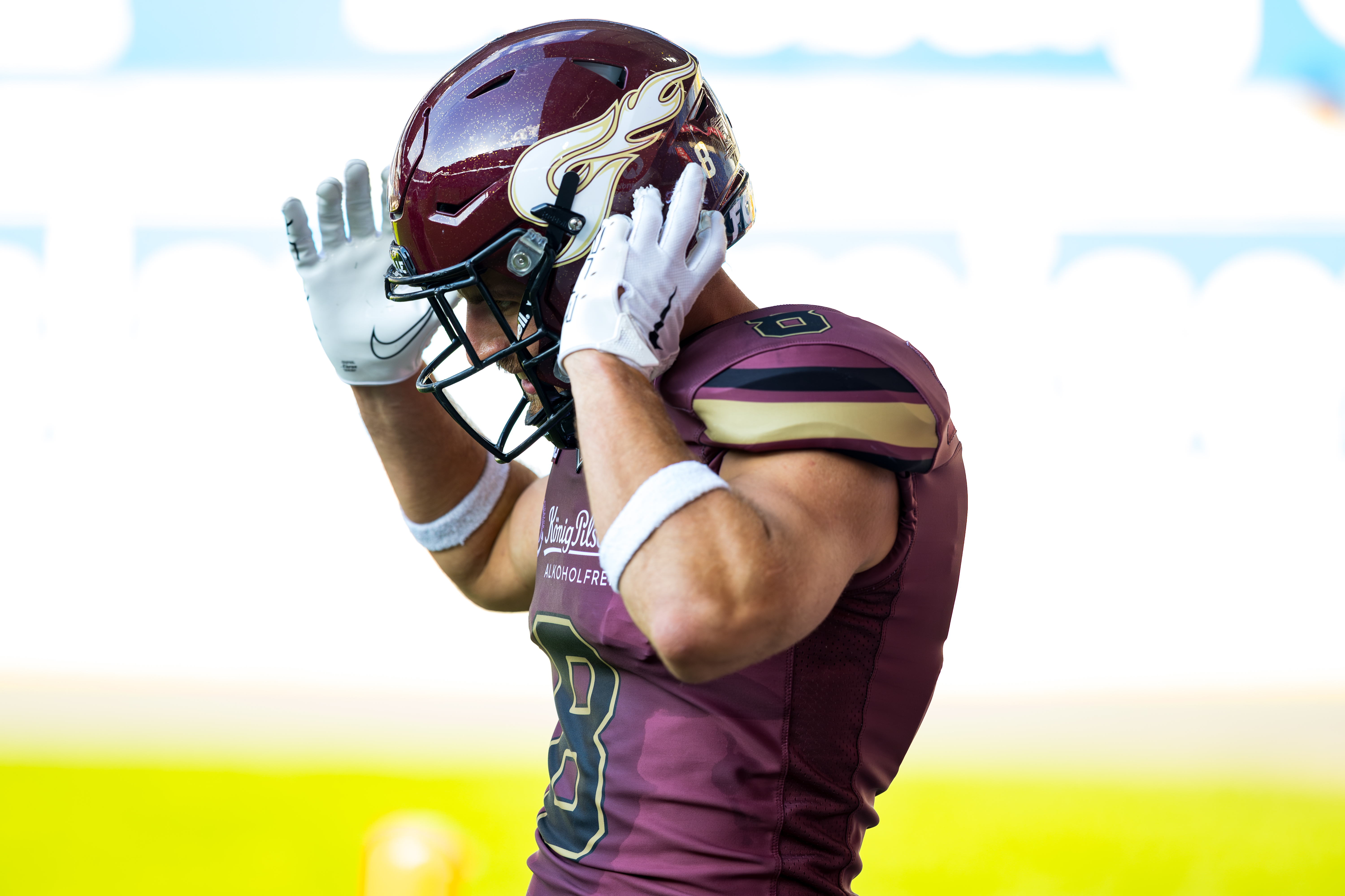 #8 Max Richter (Strong Saftey) – Rhein Fire after miss tackle.