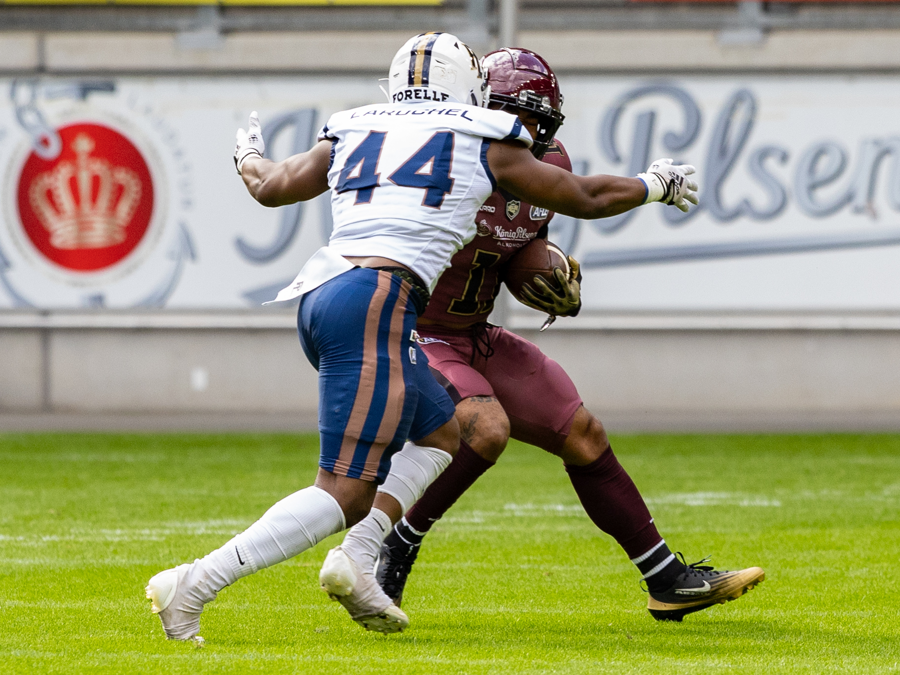 #44 Davidson Larochel (Linebacker) – Paris Lights tackle #11 Jonathan Scott (Running Back) – Rhein Fire Rhein Fire vs Paris Lights, American Football, American Football League Europe, WEEK 4, 2026, 13.06.2026,