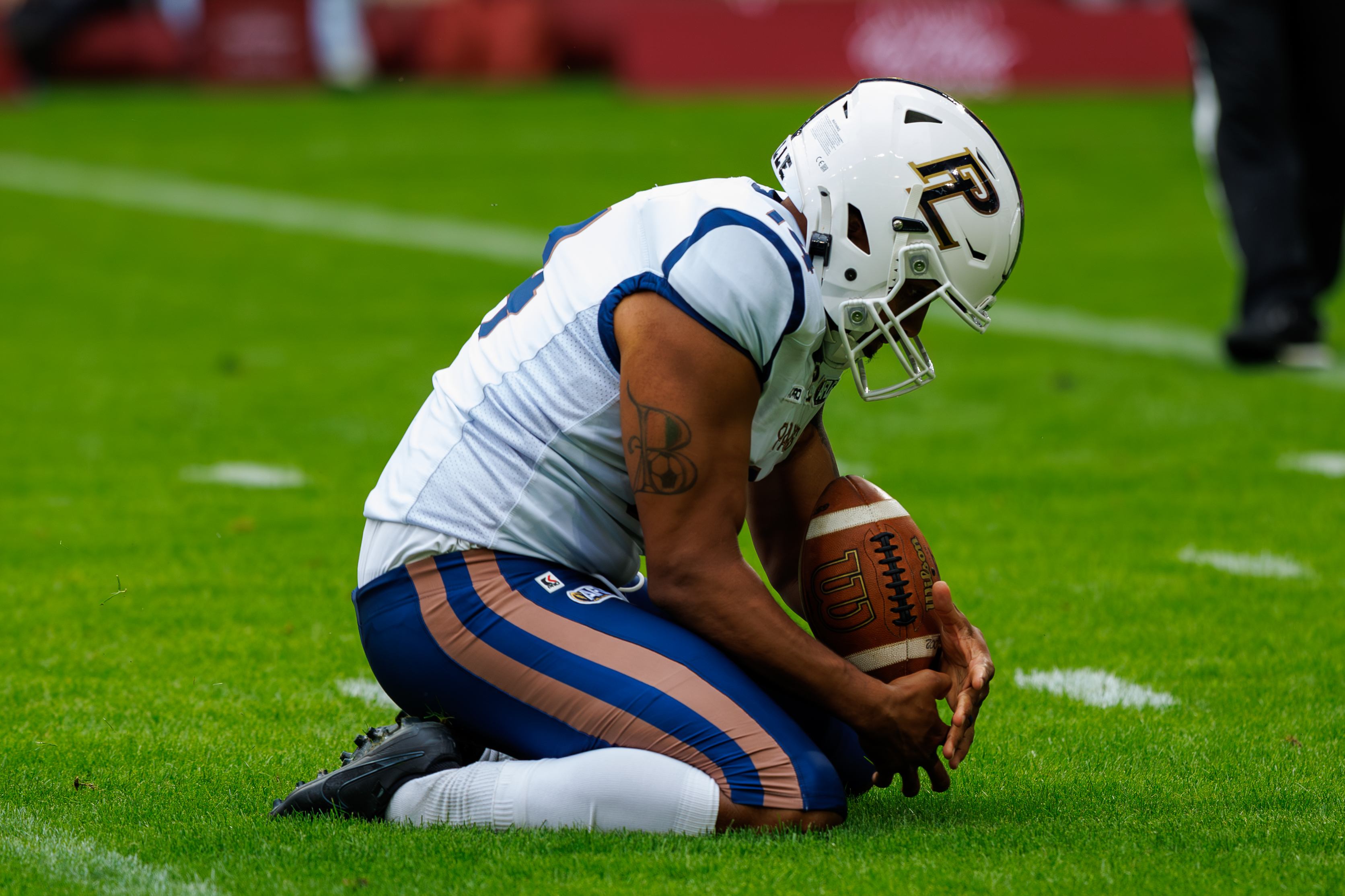 #14 Boris Bede (Kicker) – Paris Lights lost the ball at punt return.