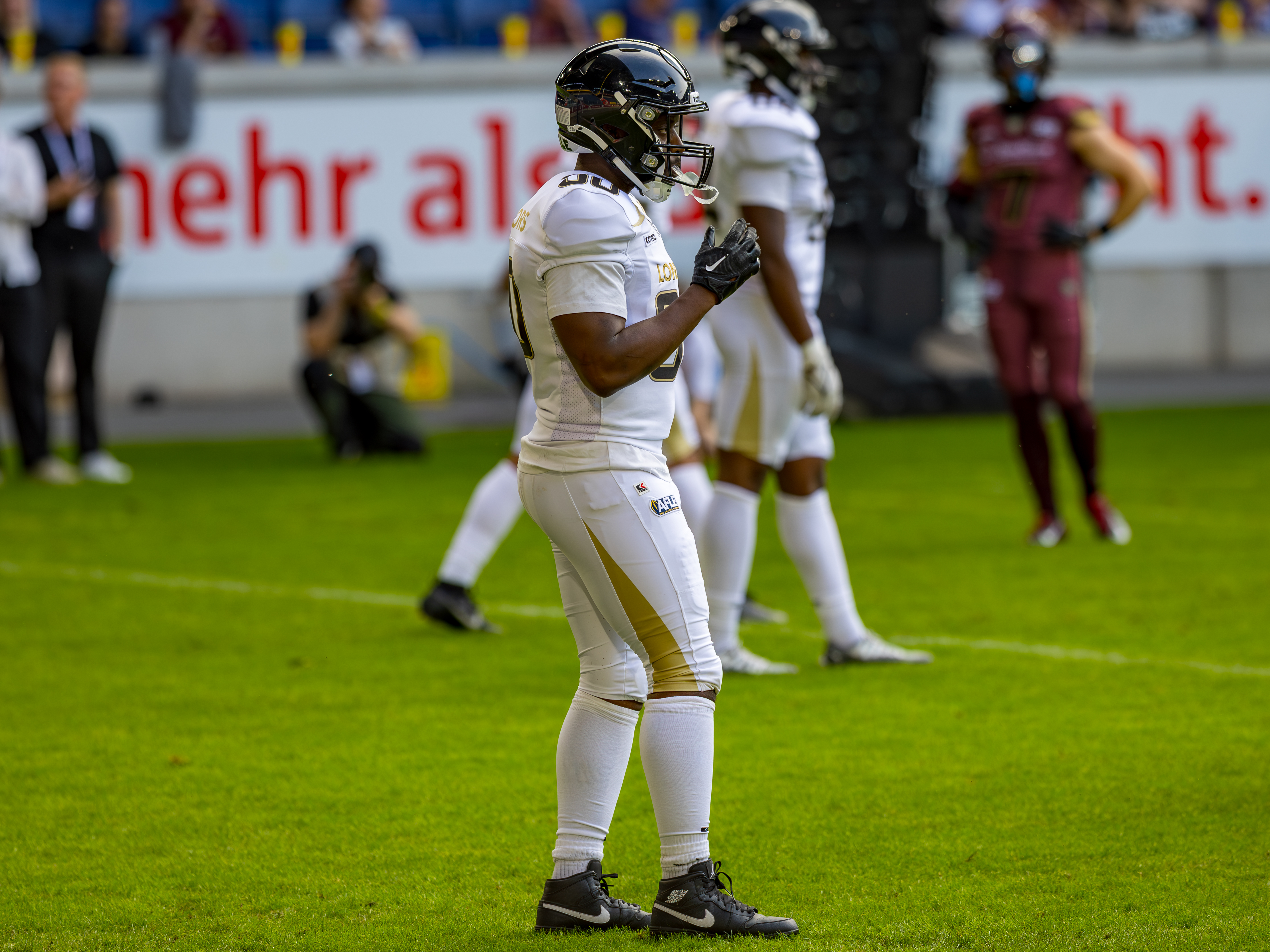 #30 Uriah Higgins (Running Back) – London Warriors