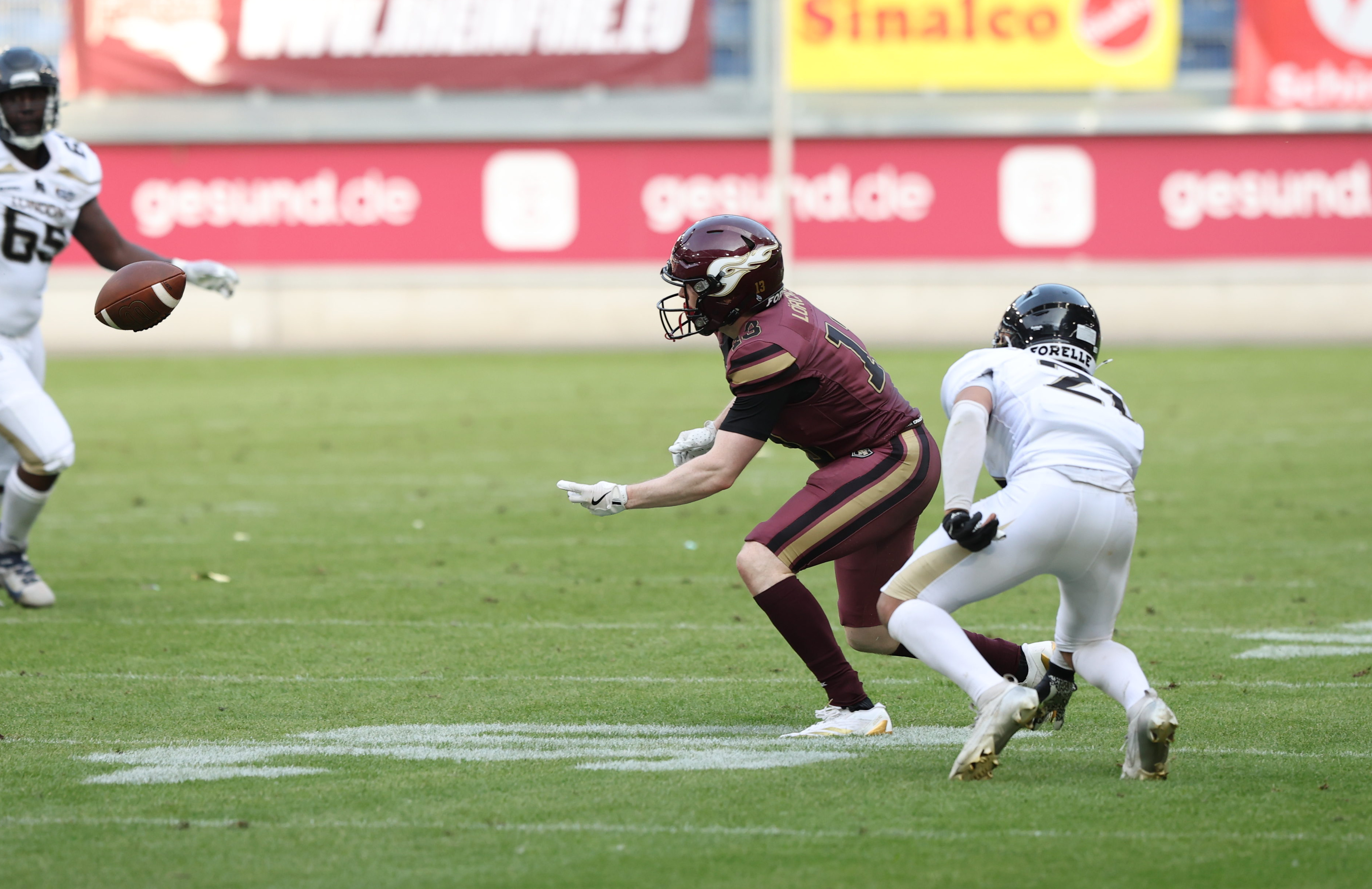 Missing catch from #13 Jannik Lörcks (Wide Receiver) – Rhein Fire Rhein Fire vs London Warrior, American Football, American Football League Europe, WEEK 2, 2026, 30.05.2026,