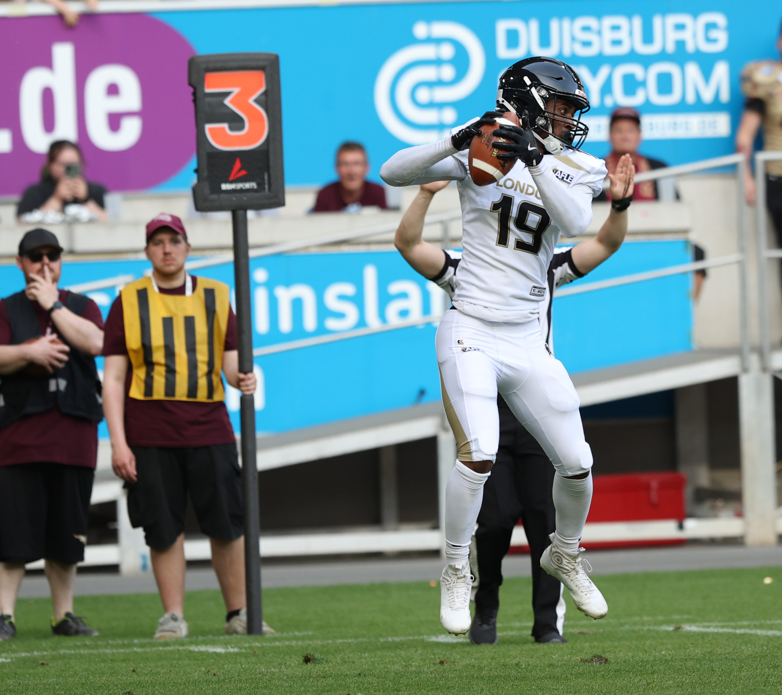 Jumpcatch from #19 Patrick McKoy Wilson (Wide Receiver) – London Warriors