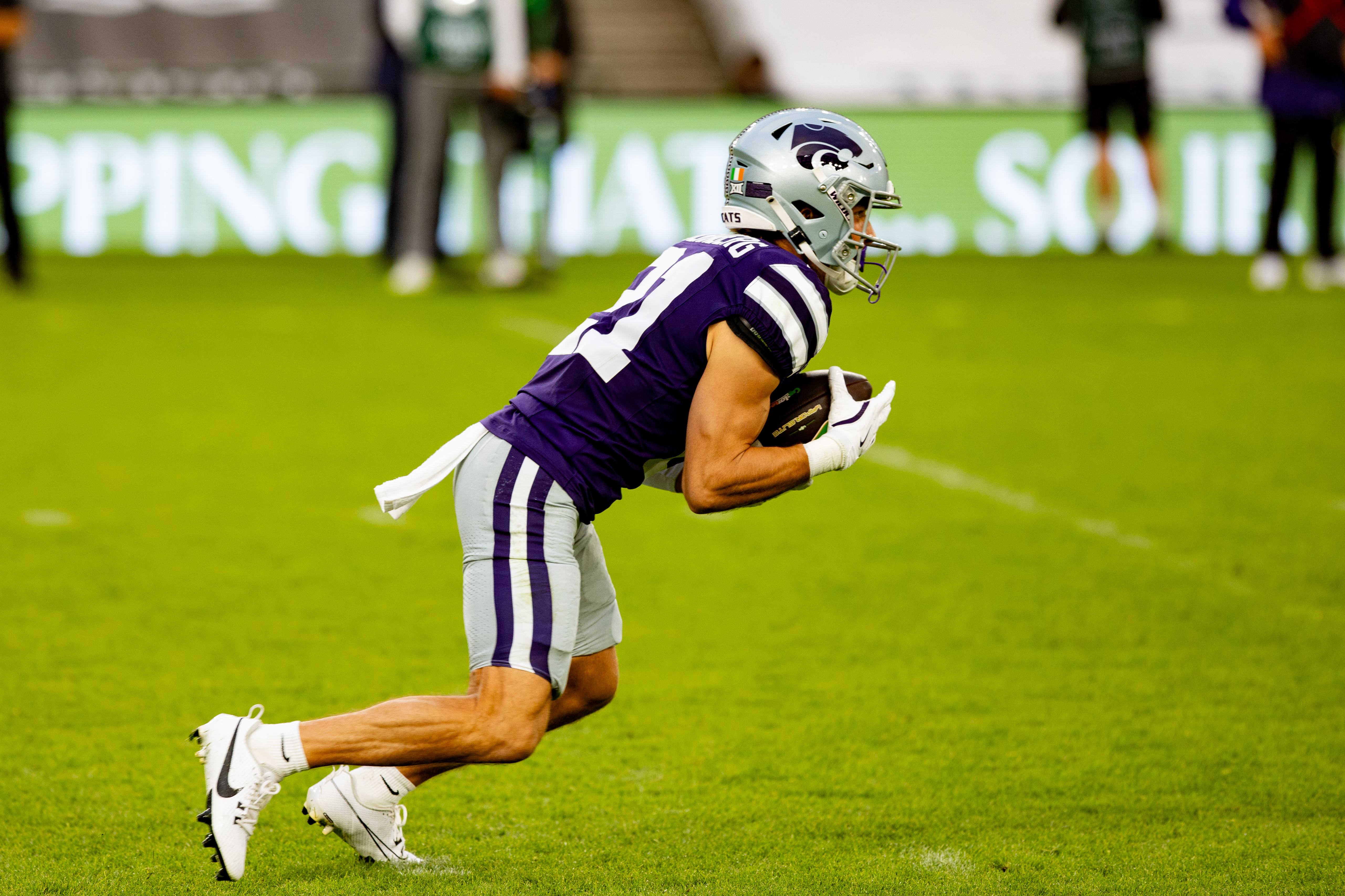 #21 Bryce Noernberg (WR) Kansas State Wildcat catch the kick off Iowa State vs K-State, American Football, NCAA College Football, Week 1, 2025, 23.08.2025,