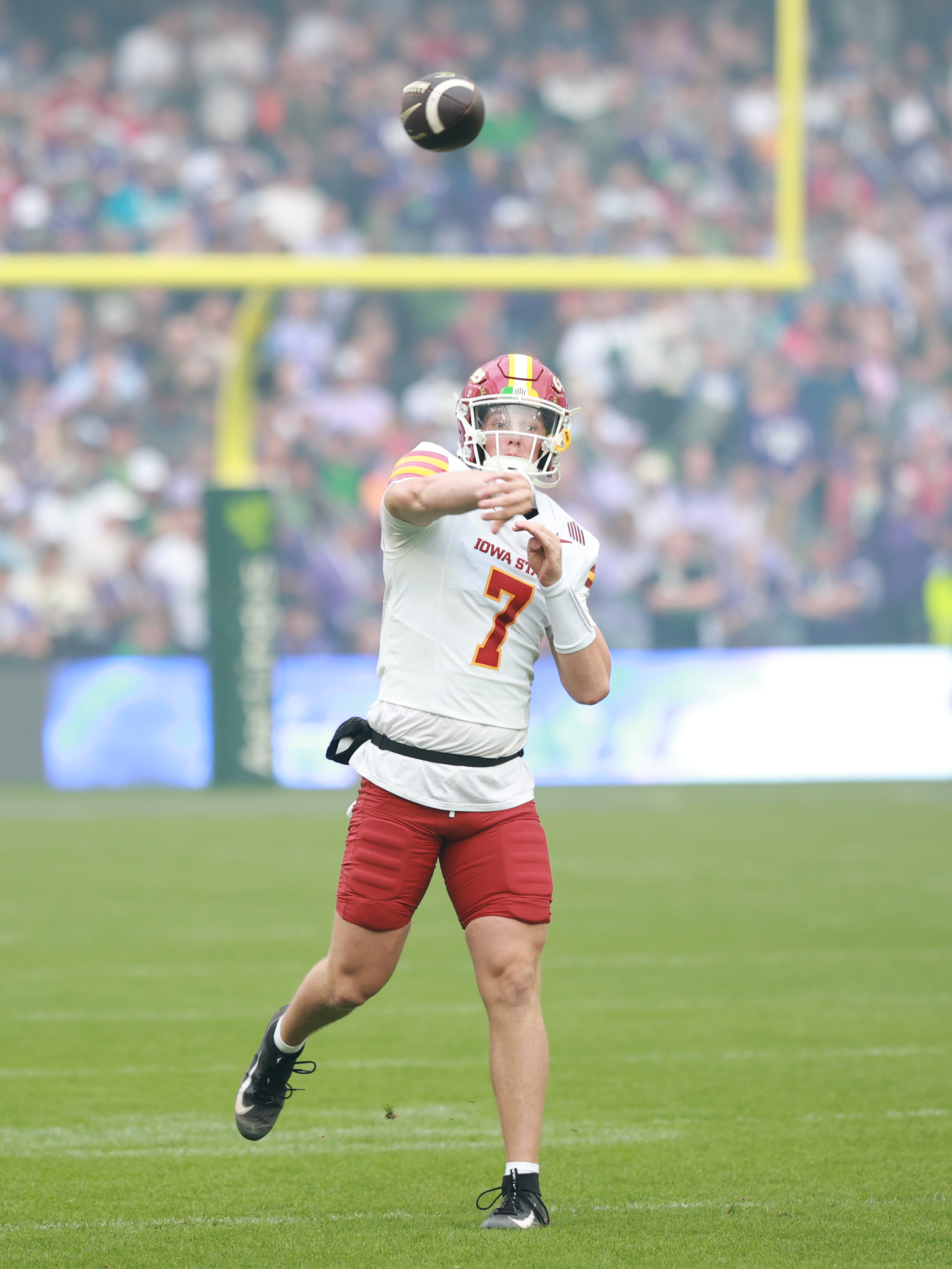 #7 Alex Manske (QB) Iowa State Cyclones passing Iowa State vs K-State, American Football, NCAA College Football, Week 1, 2025, 23.08.2025,