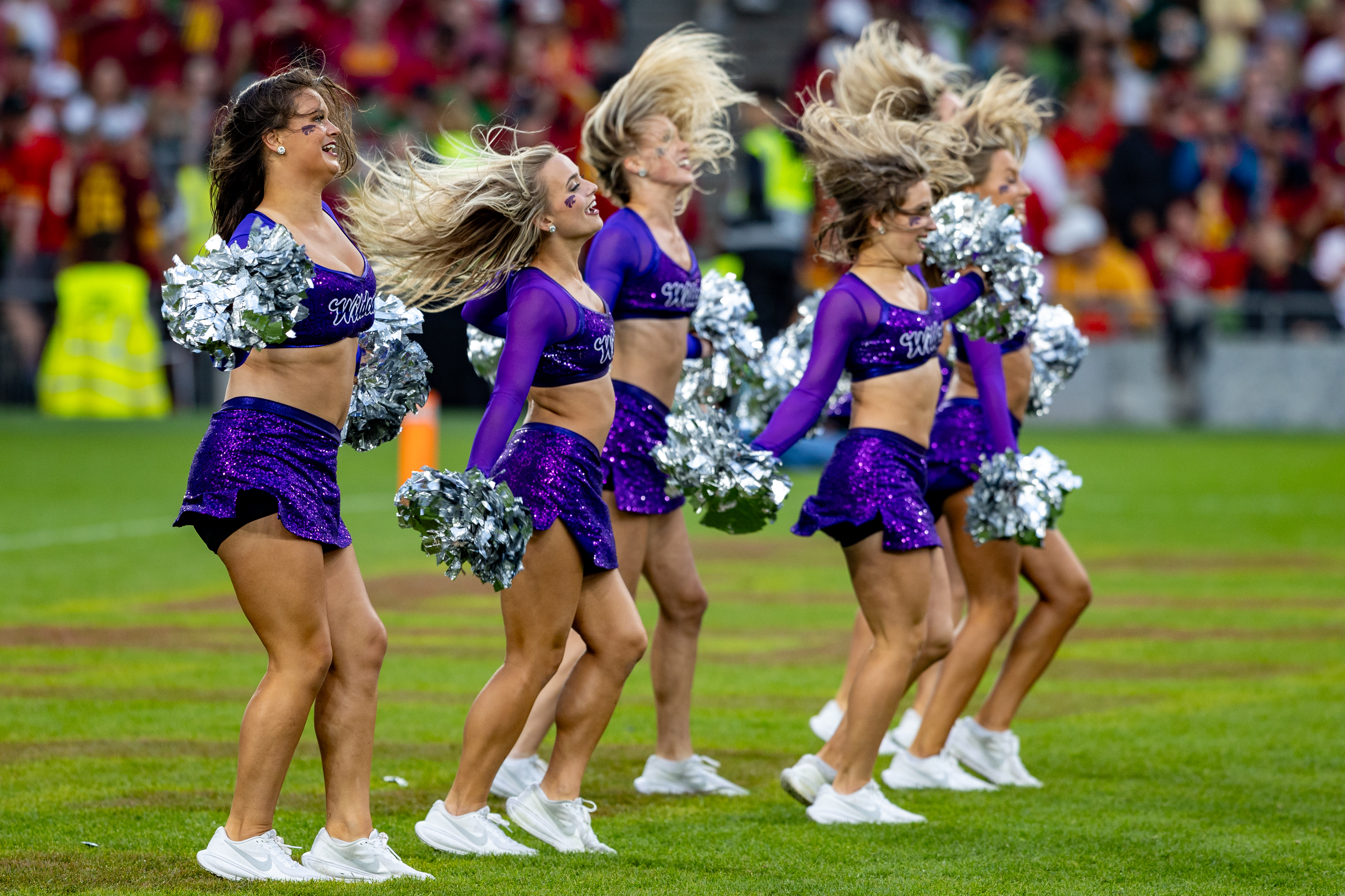Cheerleader K-Strate Iowa State vs K-State, American Football, NCAA College Football, Week 1, 2025, 23.08.2025,