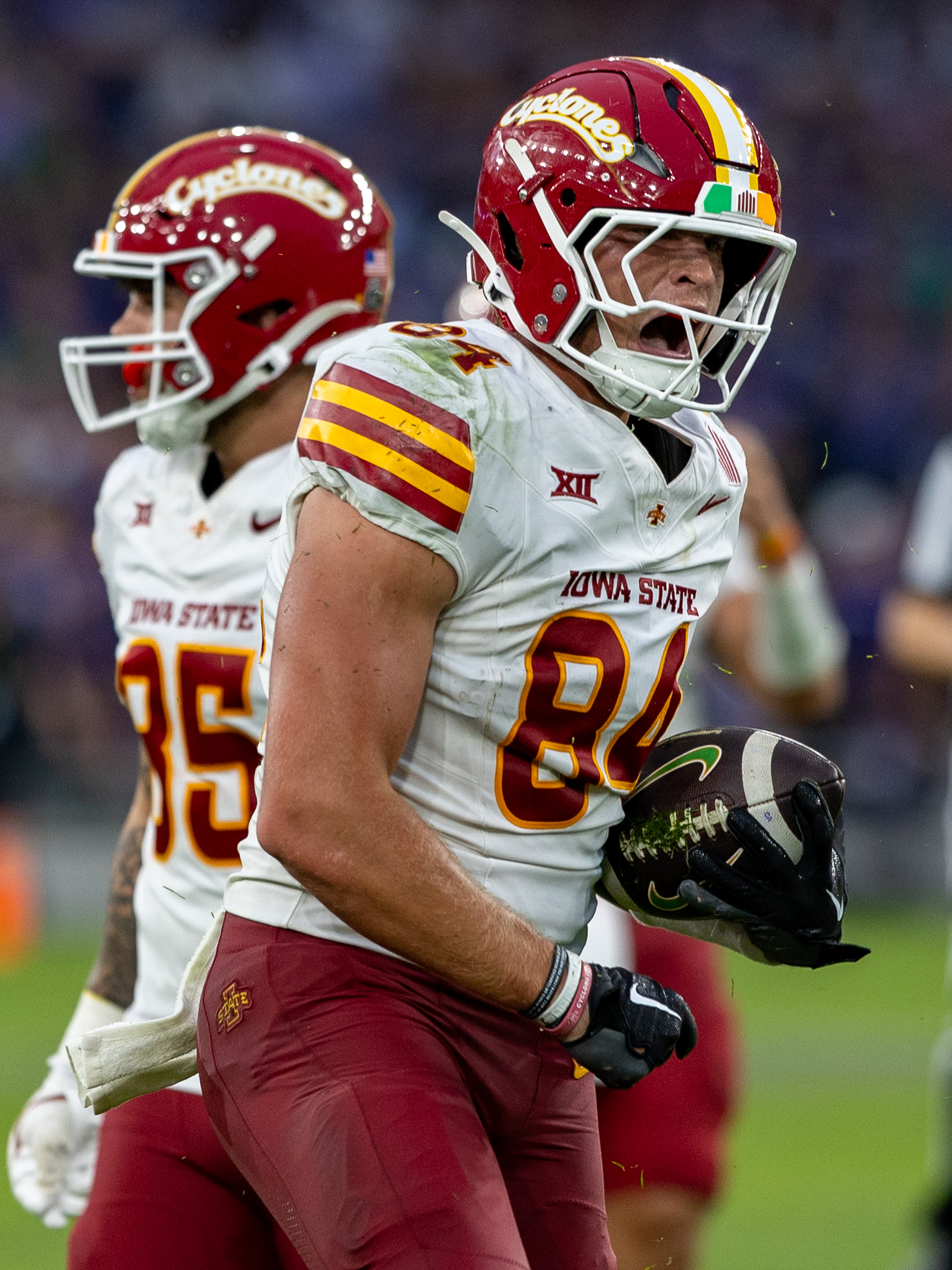 First down celebration from #84 Gabe Burkle (TE) Iowa State Cyclon Iowa State vs K-State, American Football, NCAA College Football, Week 1, 2025, 23.08.2025,