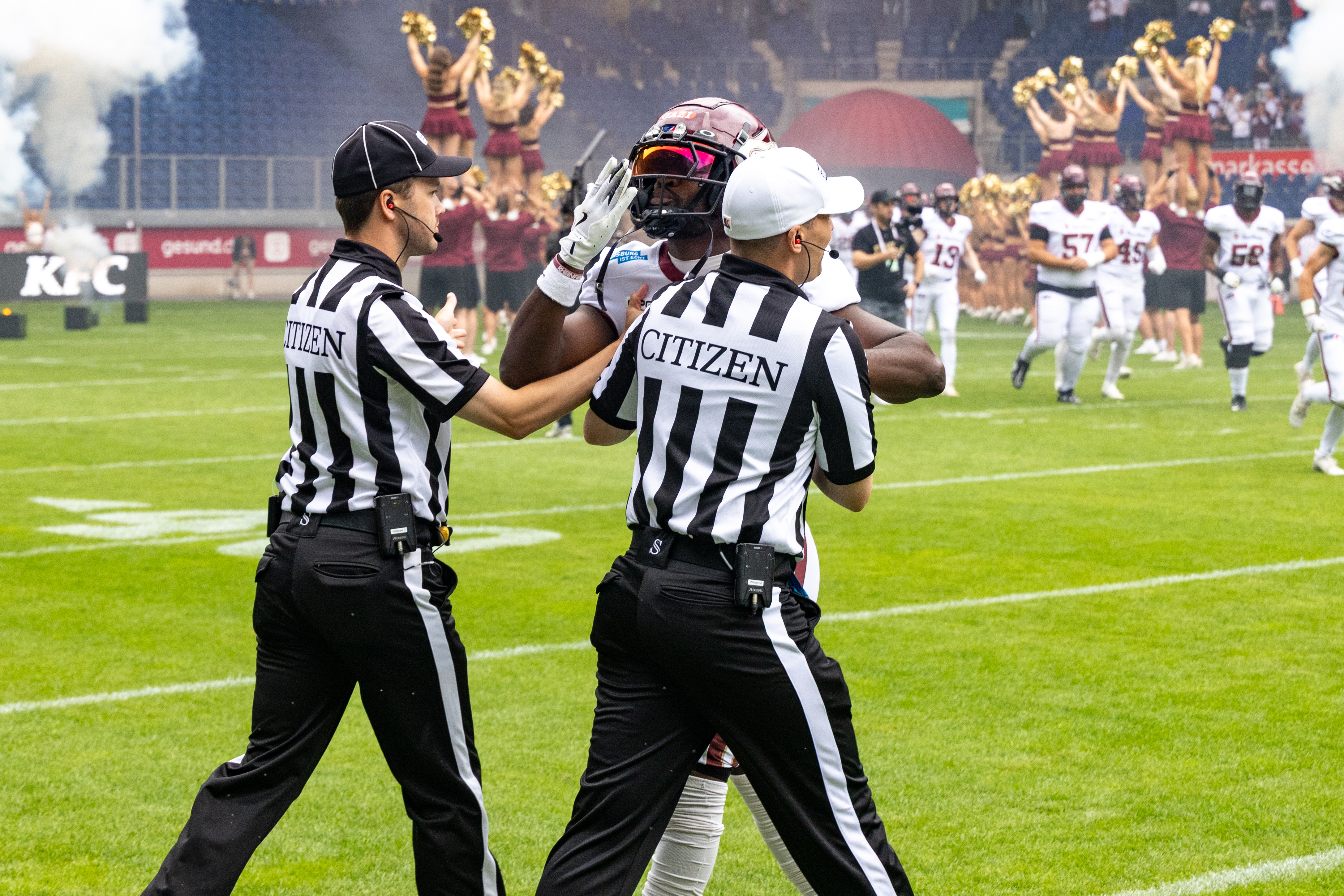 Malte Scholz stops #10 Harlan Kwofie (WR) Rhein Fire Rhein Fire vs Nordic Storm, American Football, European League of Football, Week 14, 2025, 17.08.2025,