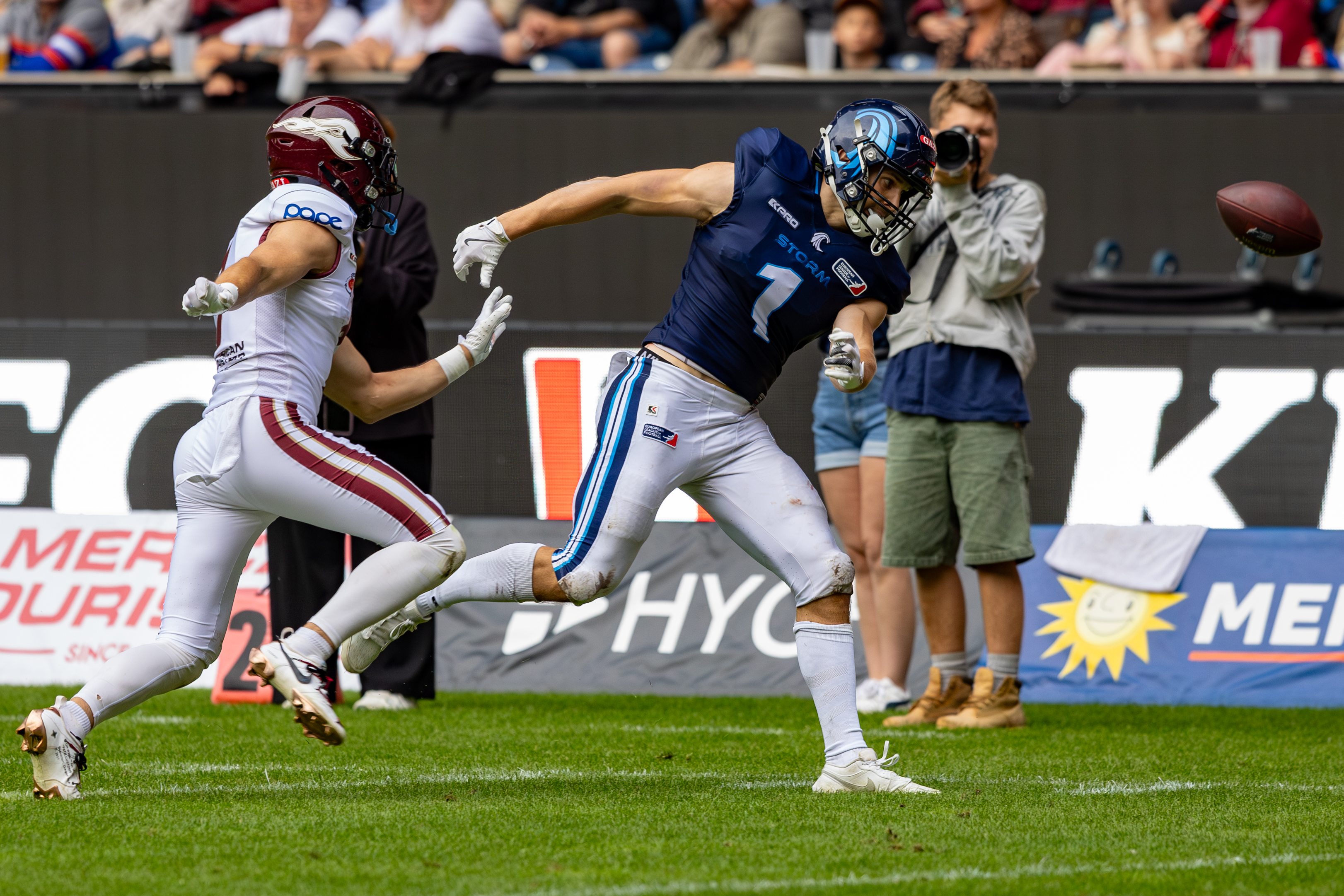 Incomplette pass to #1 Simon Føns (WR) Nordic Storm Rhein Fire vs Nordic Storm, American Football, European League of Football, Week 14, 2025, 17.08.2025,