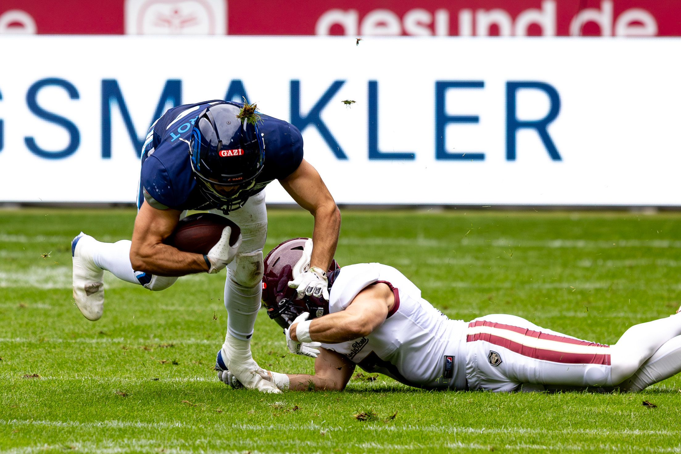 #7 Till Janssen (CB) Rhein Fire tackle #19 Brendan Beaulieu (WR) Nordic Storm Rhein Fire vs Nordic Storm, American Football, European League of Football, Week 14, 2025, 17.08.2025,