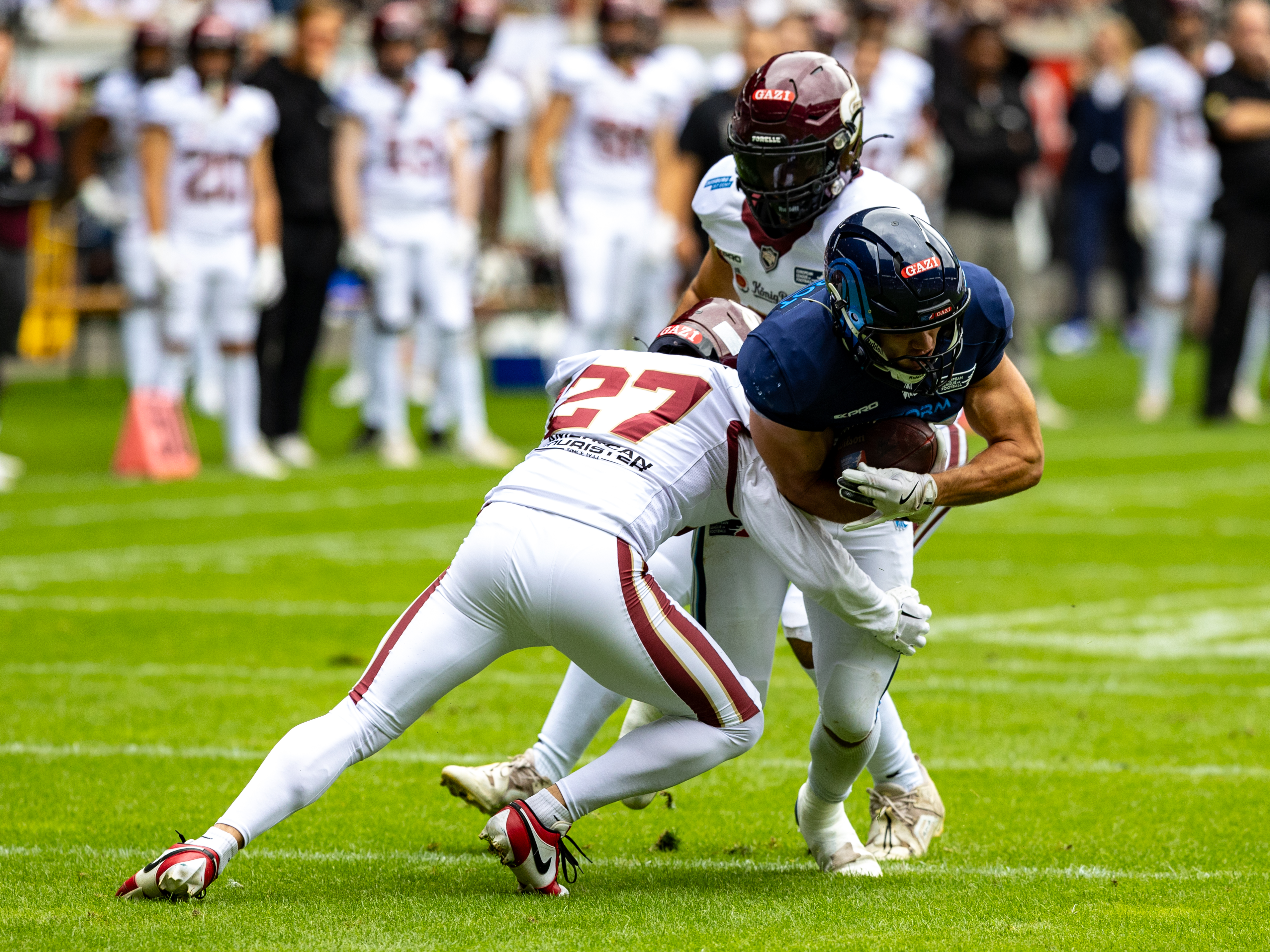#27 Max Richter (SS) Rhein Fire tackle #42 Armand Soulerot (RB) Nordic Storm Rhein Fire vs Nordic Storm, American Football, European League of Football, Week 14, 2025, 17.08.2025,