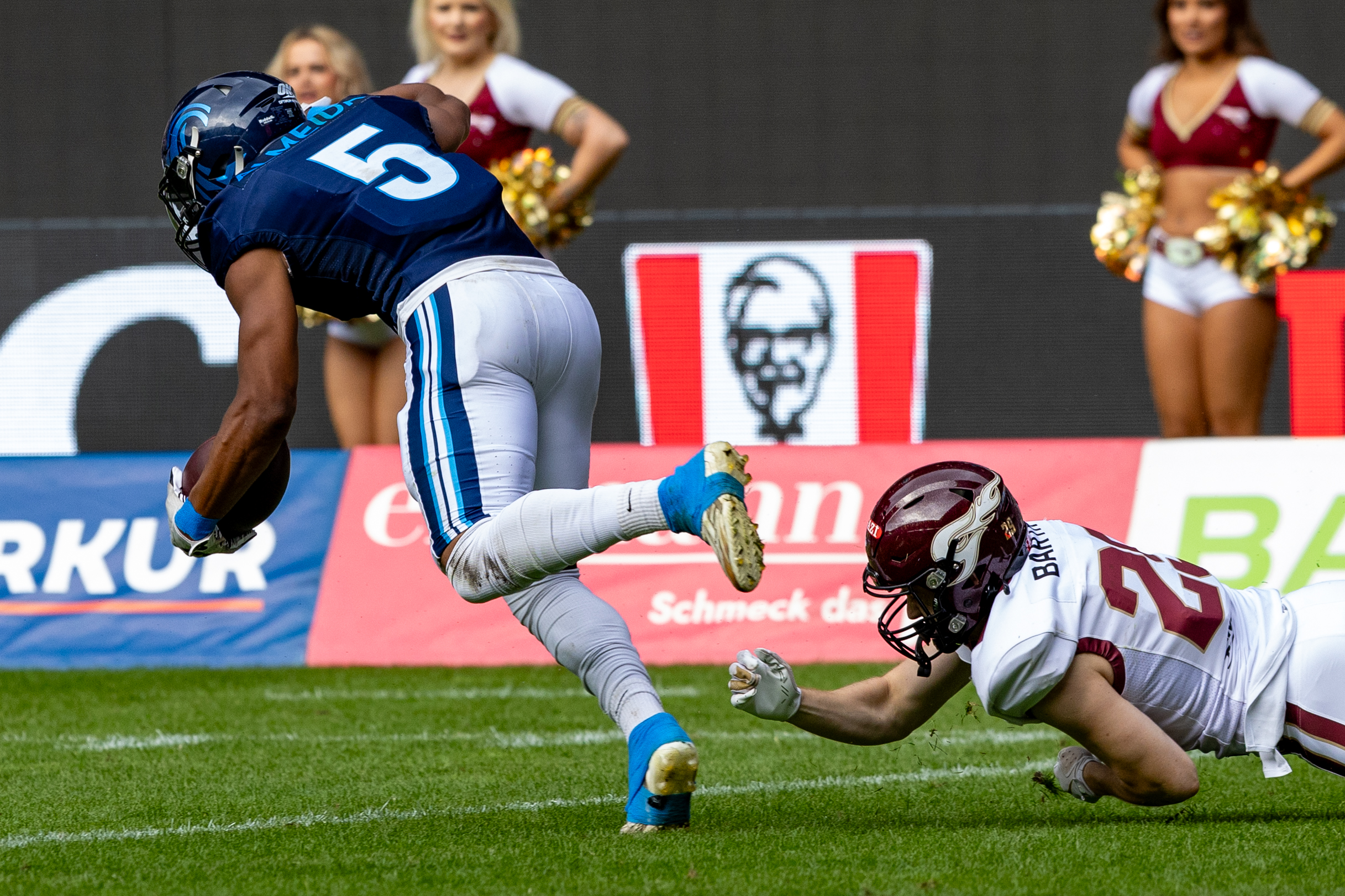 #5 Edvin Taborda (WR) Nordic Storm and #23 Vincent Bujalla (CB) Rhein Fire Rhein Fire vs Nordic Storm, American Football, European League of Football, Week 14, 2025, 17.08.2025,