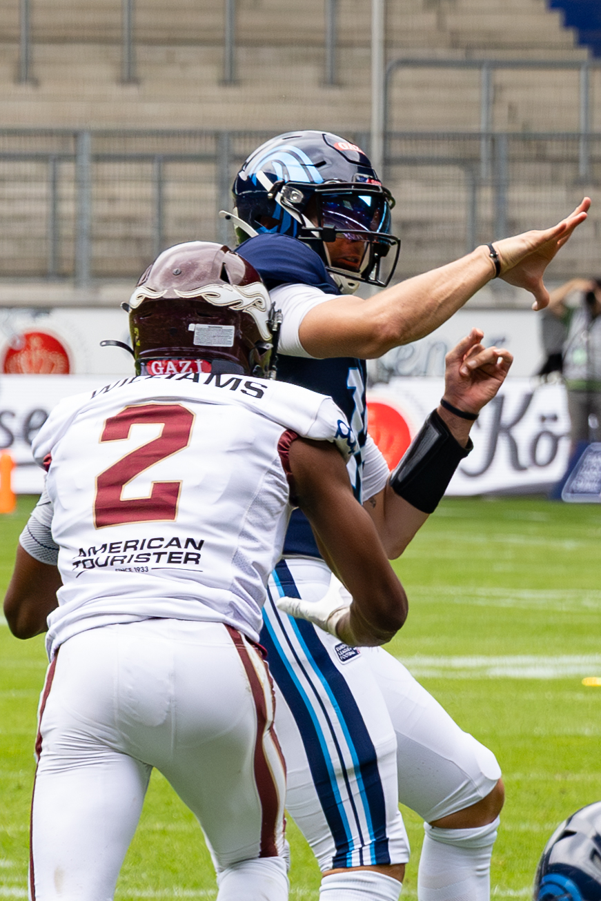 #2 Omari Williams (FS) Rhein Fire tackle #18 Jadrian Clark (QB) Nordic Storm Rhein Fire vs Nordic Storm, American Football, European League of Football, Week 14, 2025, 17.08.2025,