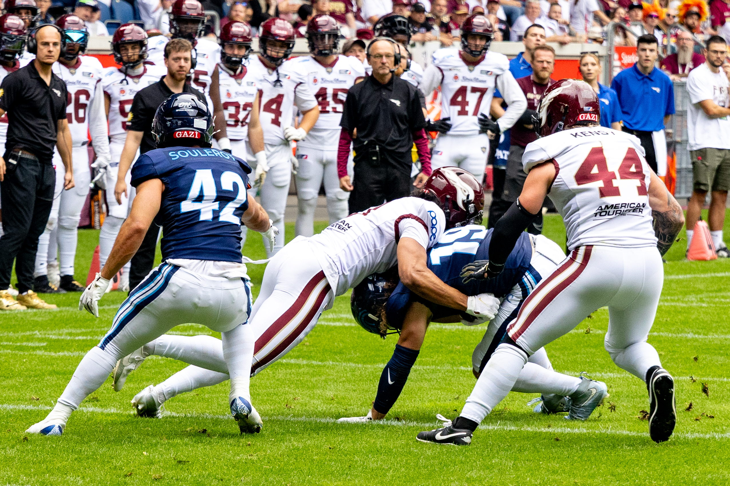 #27 Max Richter (SS) Rhein Fire tackle #19 Brendan Beaulieu (WR) Nordic Storm. Rhein Fire vs Nordic Storm, American Football, European League of Football, Week 14, 2025, 17.08.2025,
