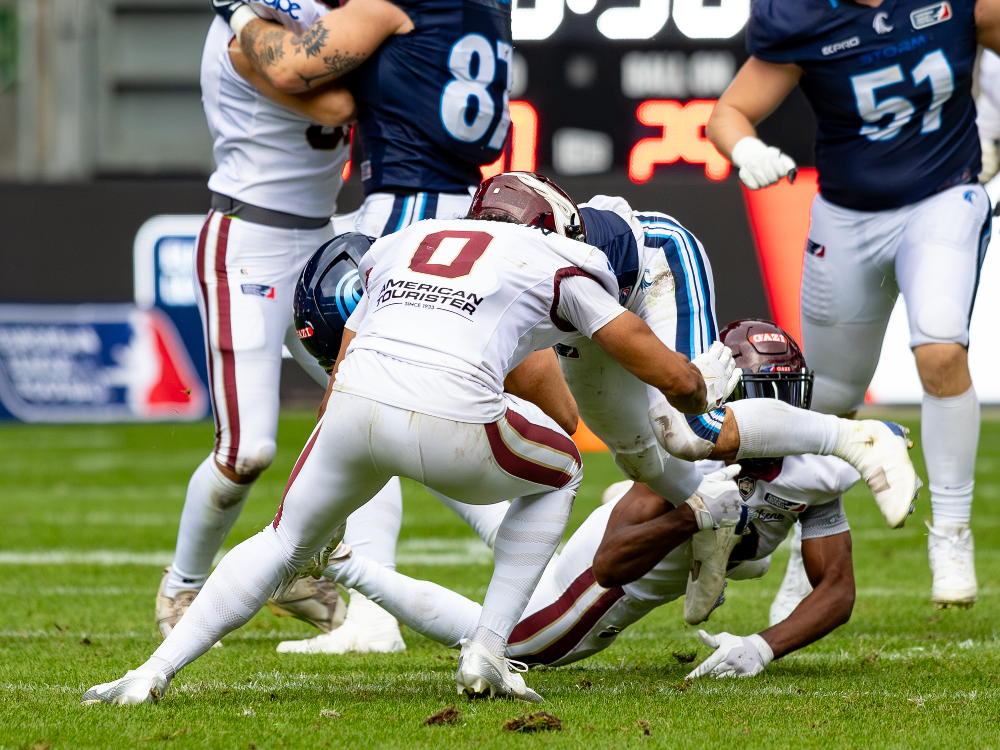 #0 Tony Anderson (CB) Rhein Fire tackle #42 Armand Soulerot (RB) Nordic Storm Rhein Fire vs Nordic Storm, American Football, European League of Football, Week 14, 2025, 17.08.2025,