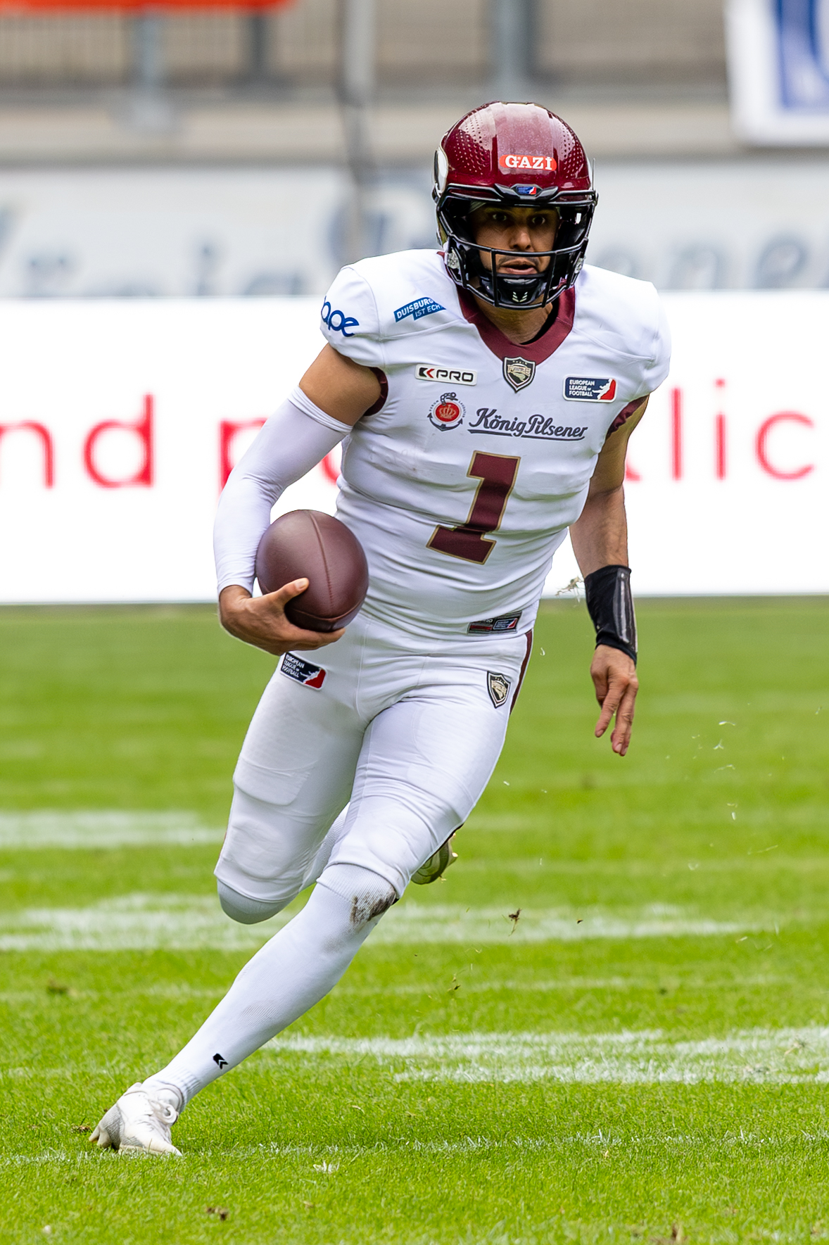 #1 Chad Jeffries (QB) Rhein Fire Rhein Fire vs Nordic Storm, American Football, European League of Football, Week 14, 2025, 17.08.2025,