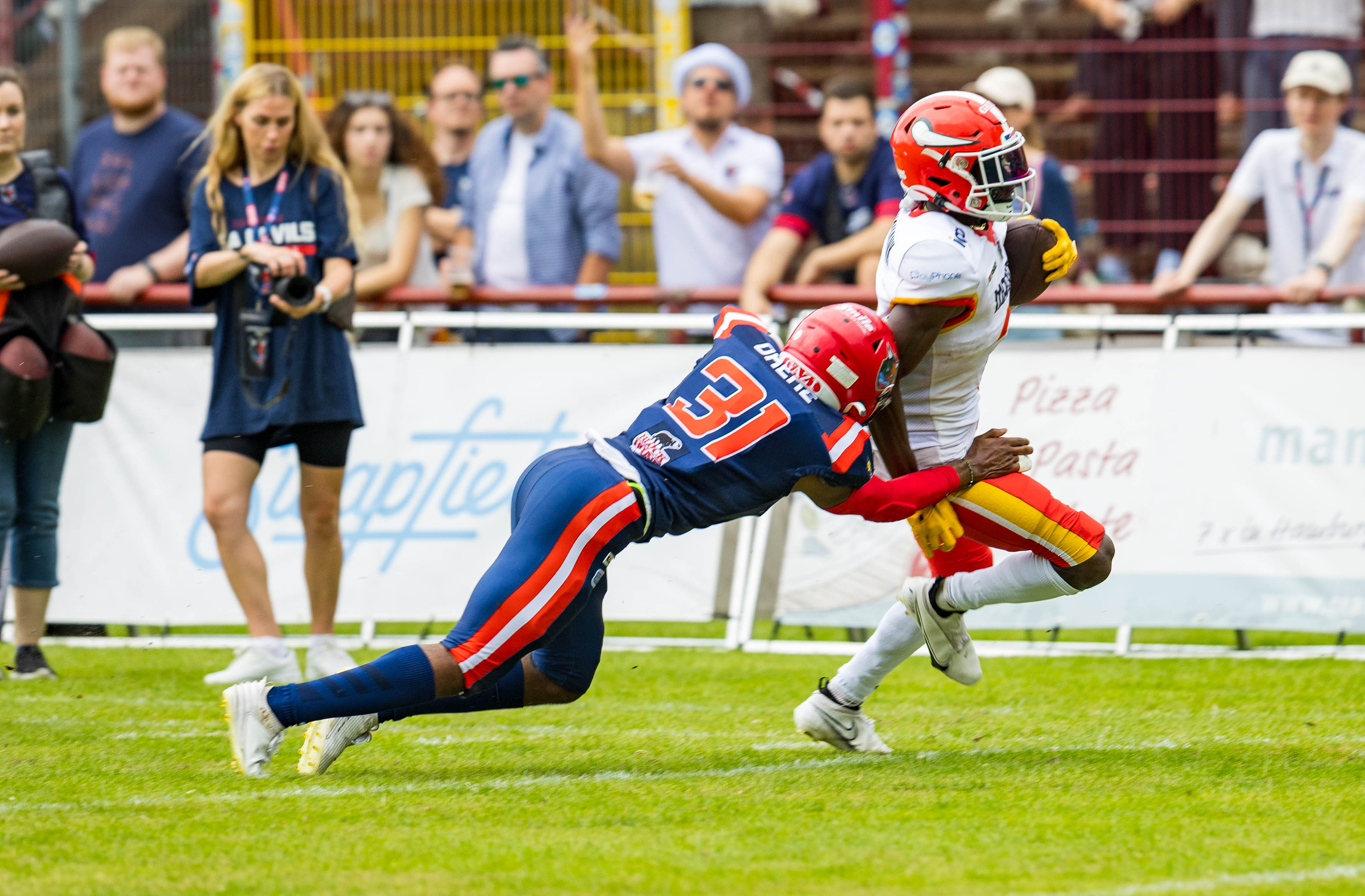 Madrid Bravos vs Hamburg Sea Devils