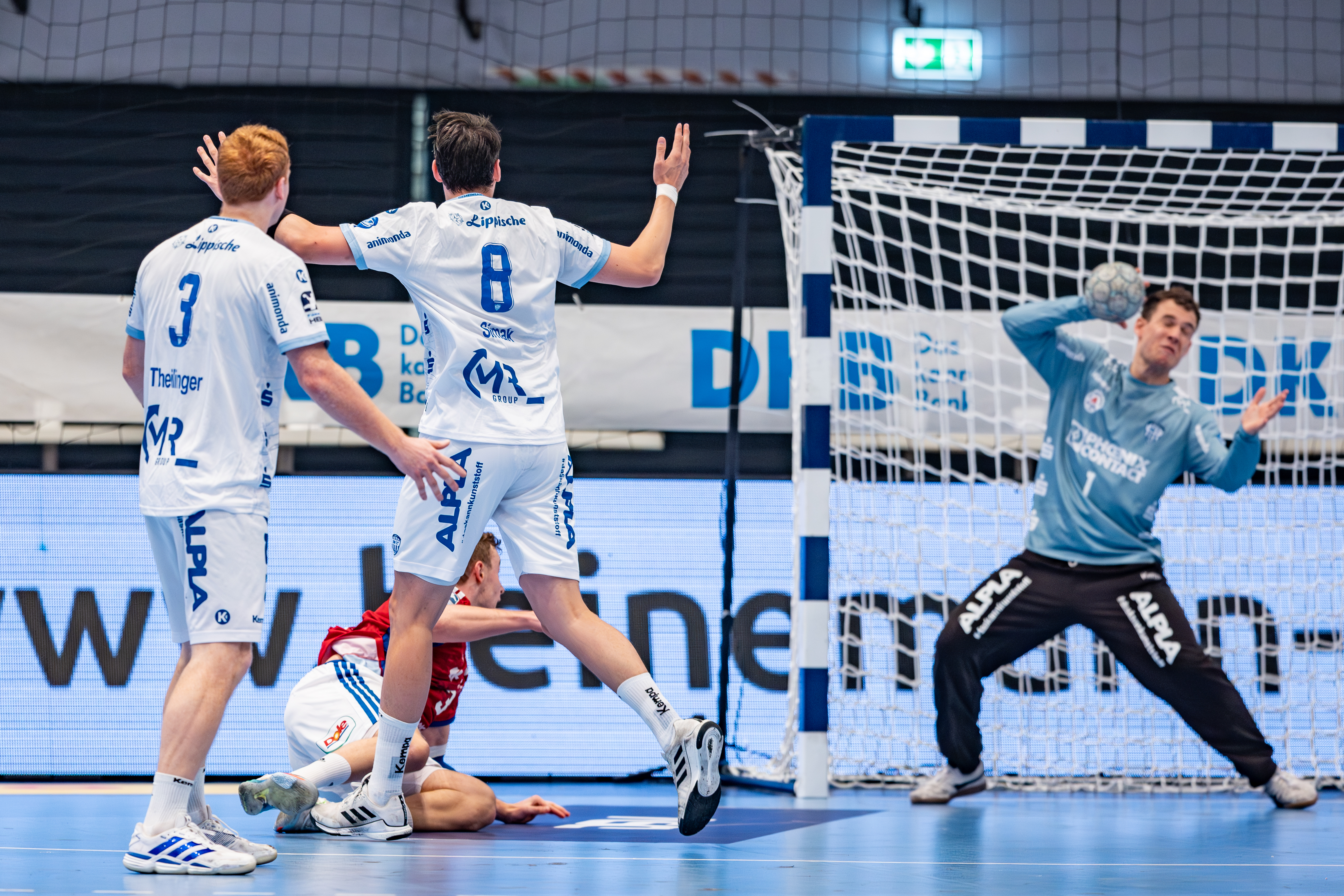 #33 Moritz Sauter (Rückraum Mitte) – Handball Sport Verein Hamburg goal
