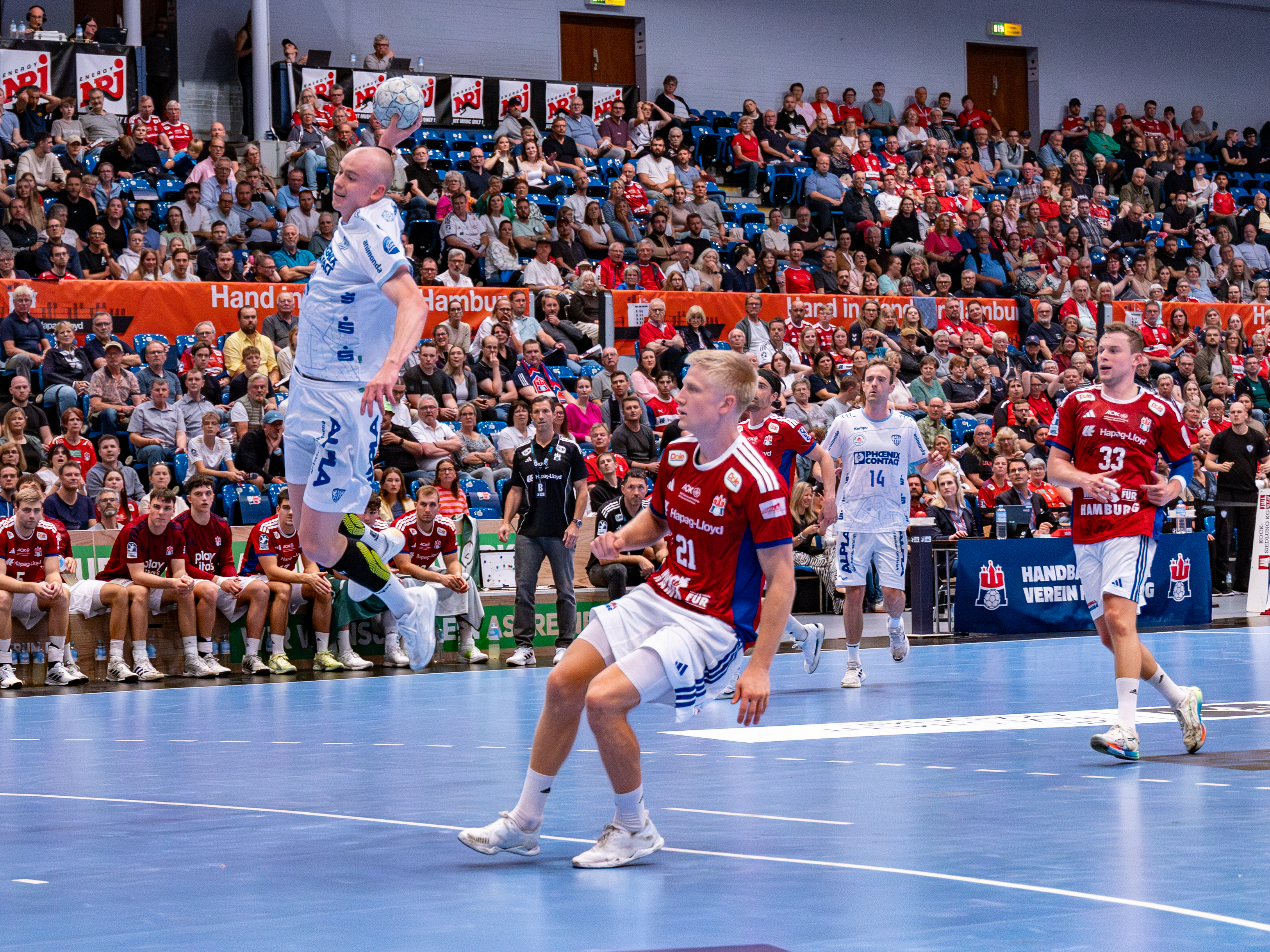 #21 Leve Carstensen (Linksaußen) – TBV Lemgo Lippe HSV Hamburg vs Lemgo Lippe, Handball, DAIKIN HBL , WEEK 5, 2025/26, 19.09.2025,