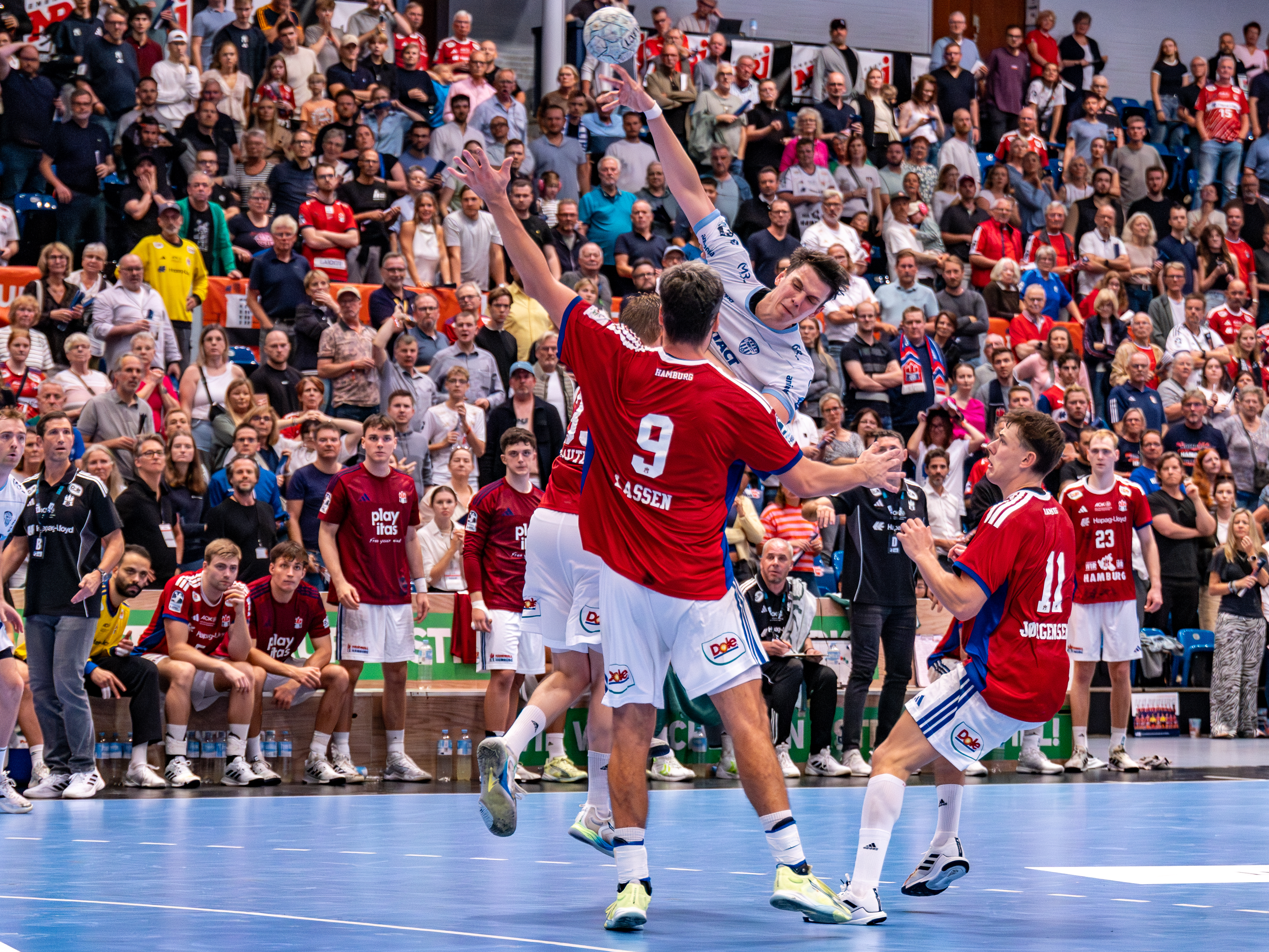 1.HBL HSVH vs Lemgo Lippe