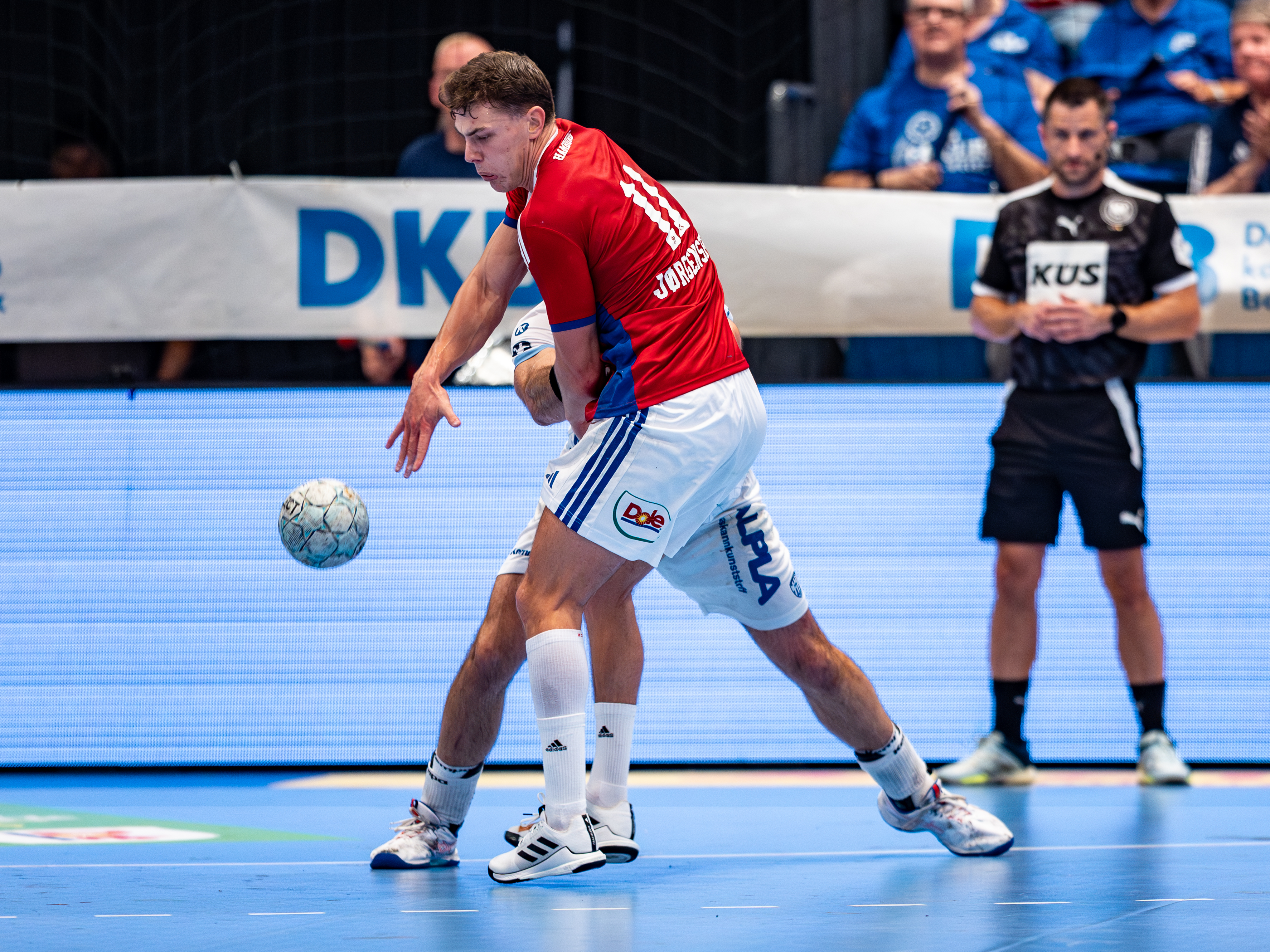 #11 Nicolaj Jørgensen (Rückraum Mitte) – Handball Sport Verein Hamburg