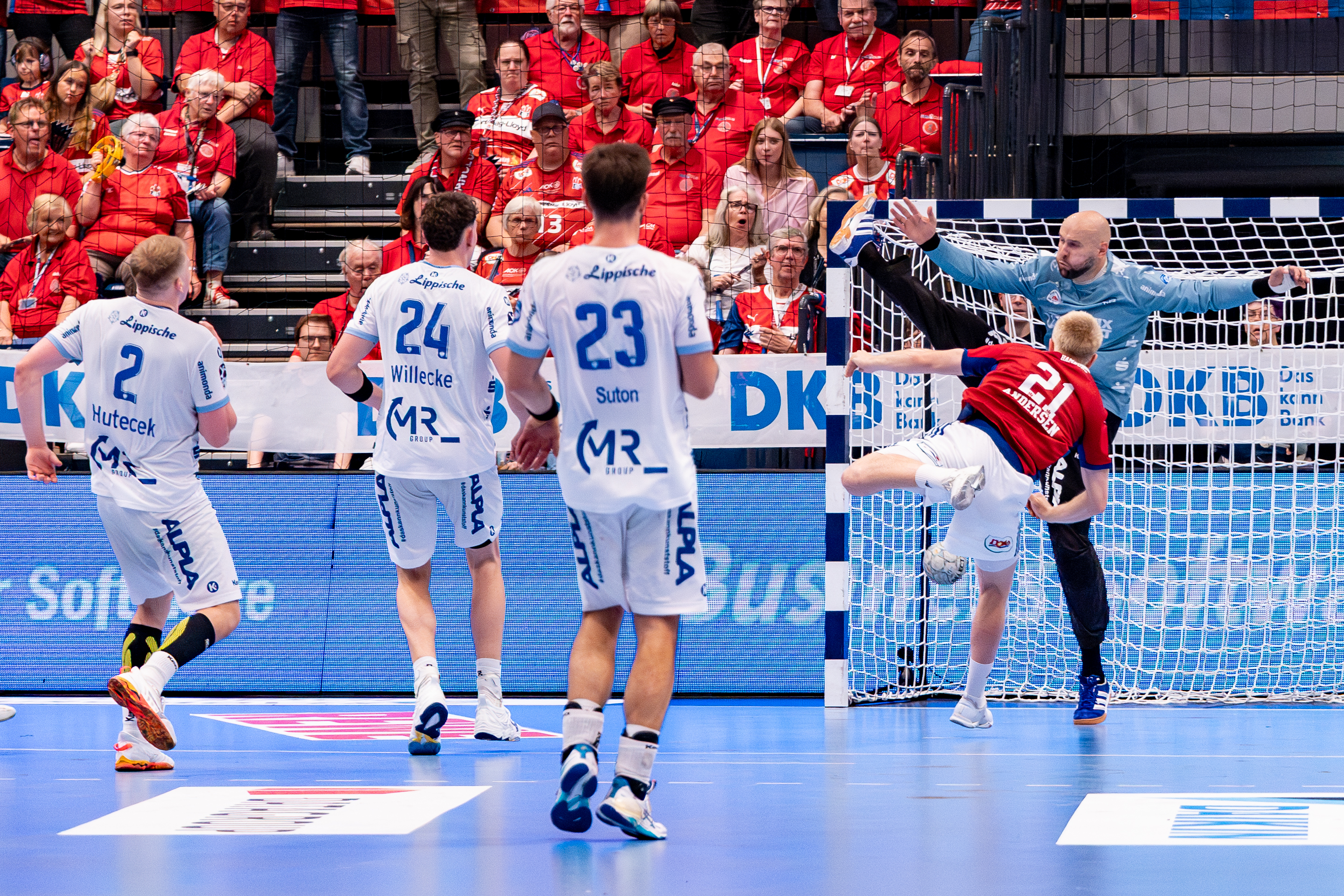 #21 Frederik Bo Andersen (Rechtsaußen) – Handball Sport Verein Hamburg goal HSV Hamburg vs Lemgo Lippe, Handball, DAIKIN HBL , WEEK 5, 2025/26, 19.09.2025,