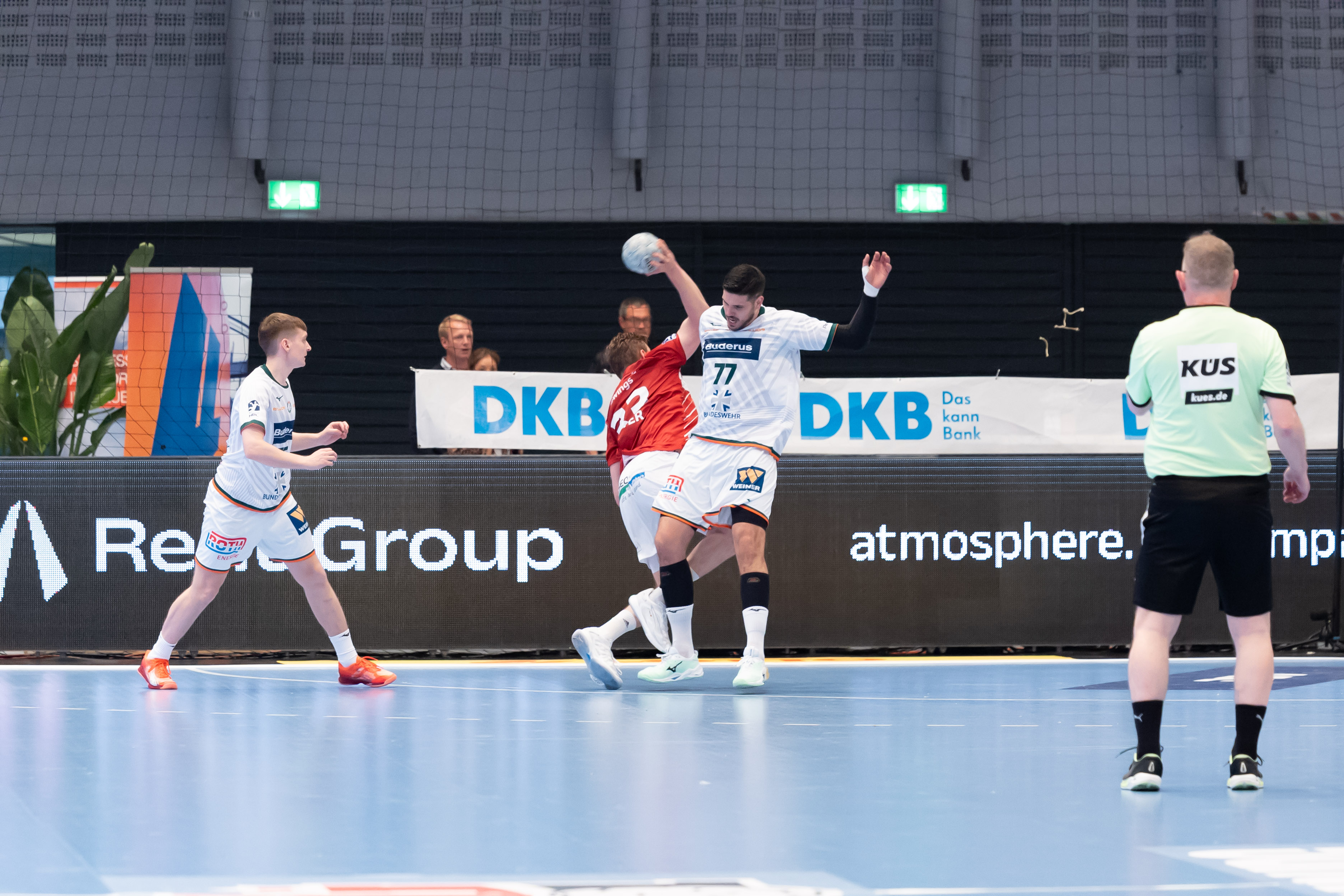Handball Sport Verein Hamburg vs MT Melsungen