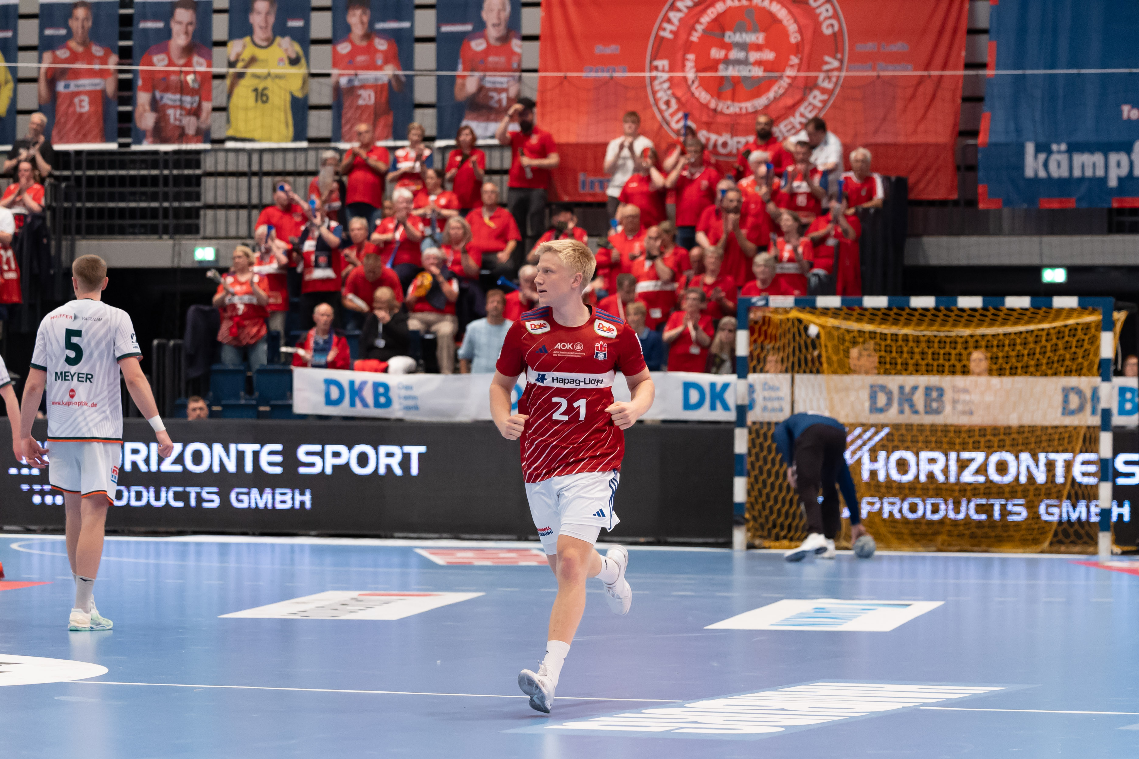 Handball Sport Verein Hamburg vs MT Melsungen