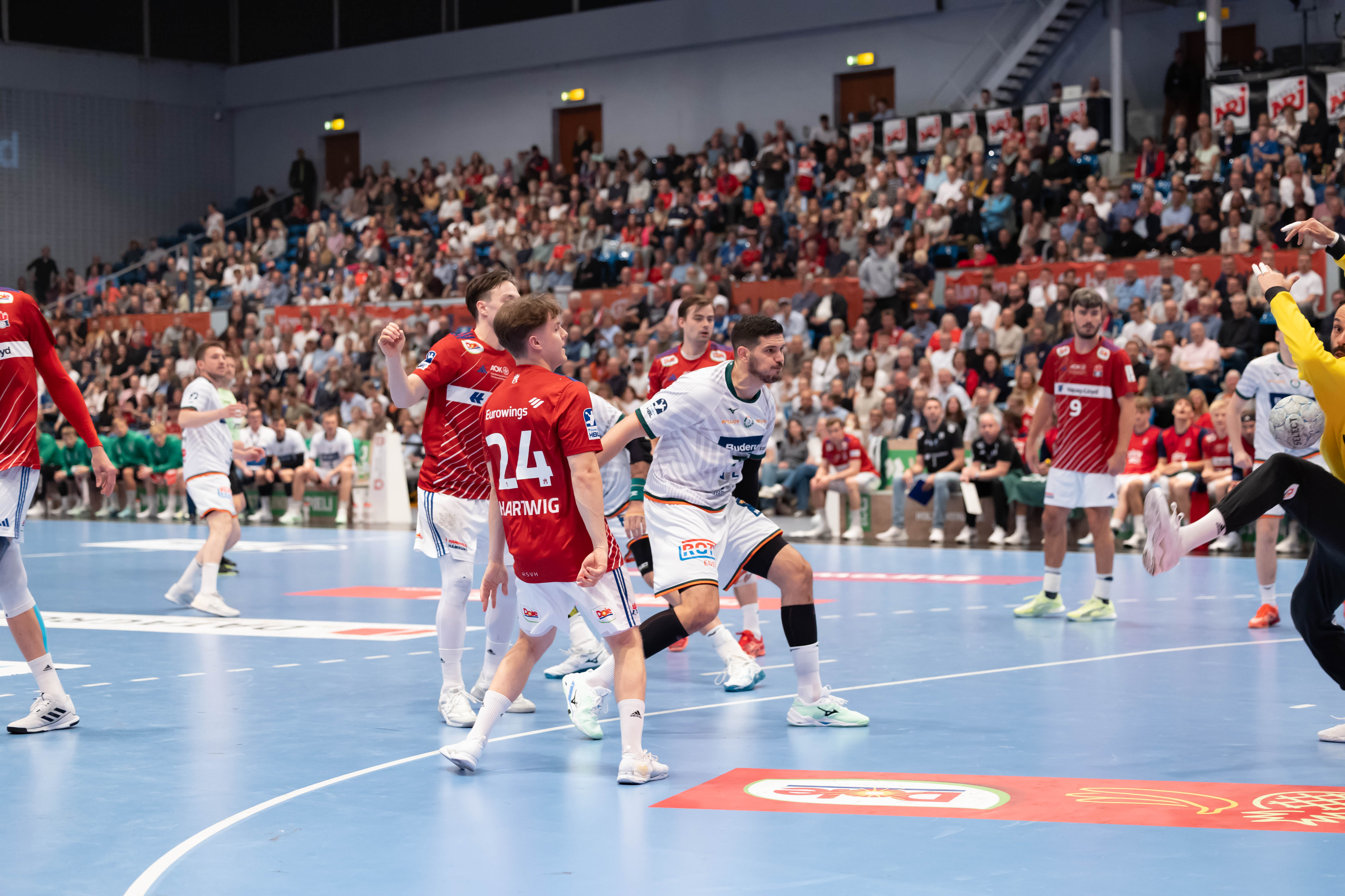 Handball Sport Verein Hamburg vs MT Melsungen