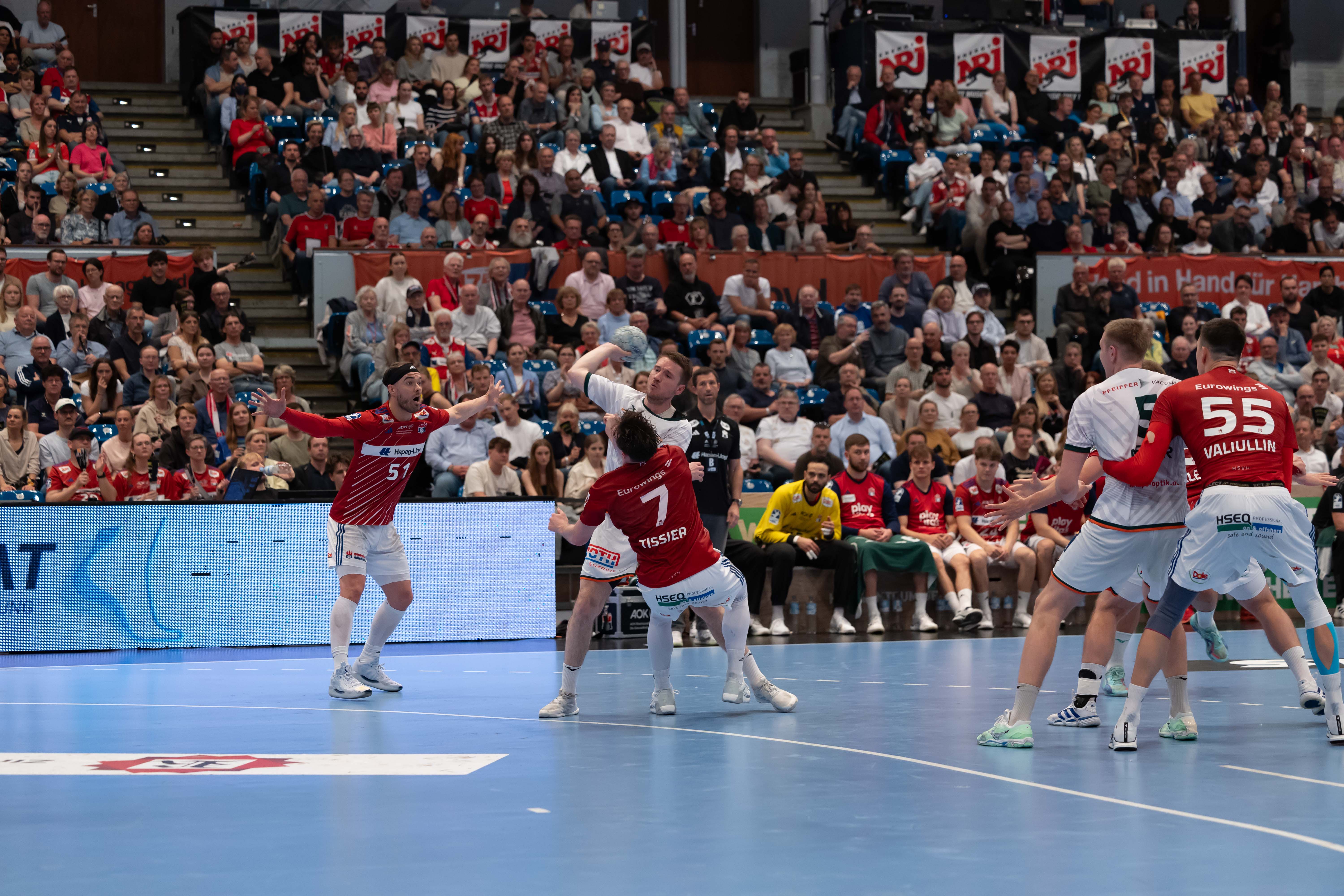 Handball Sport Verein Hamburg vs MT Melsungen