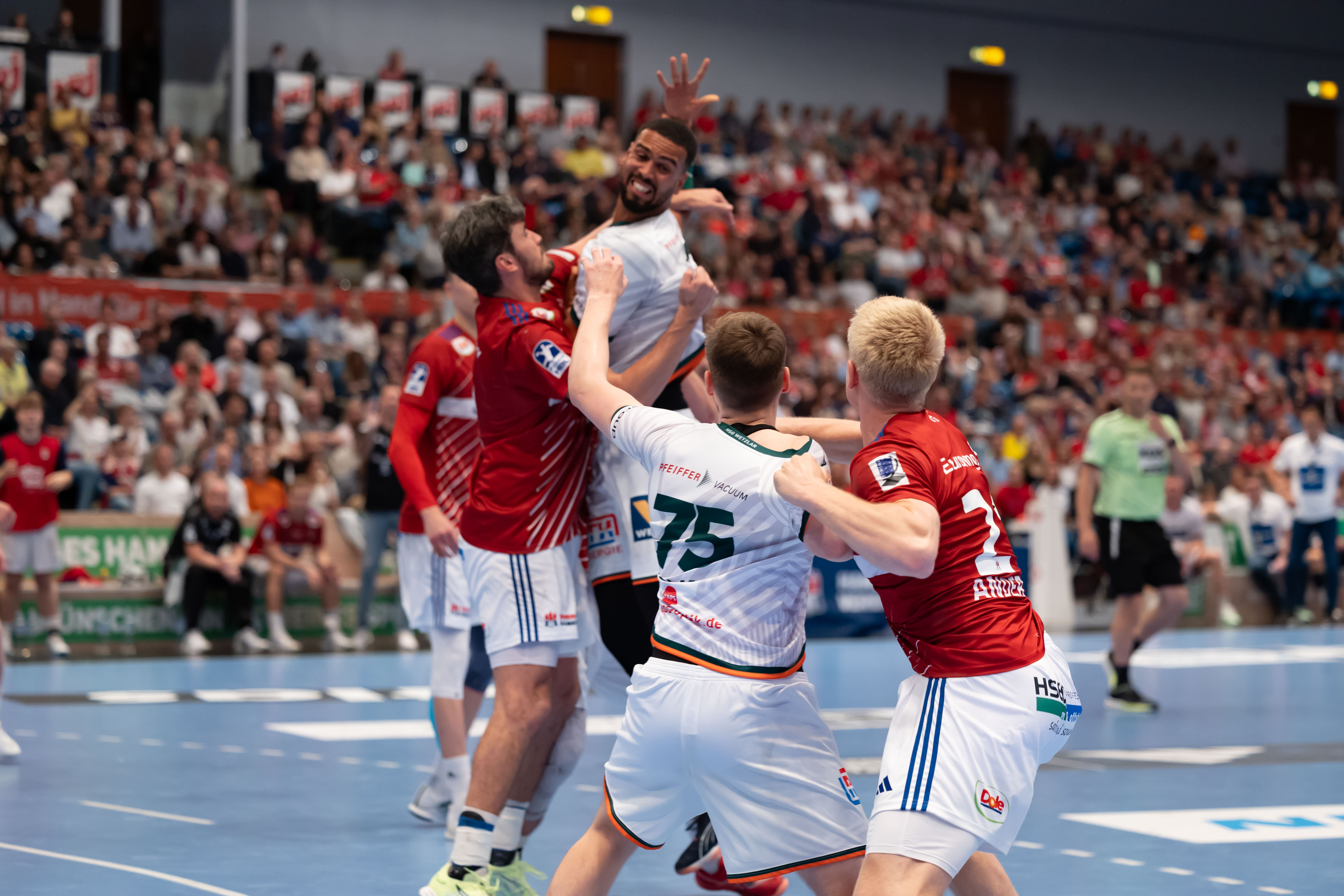 Handball Sport Verein Hamburg vs MT Melsungen