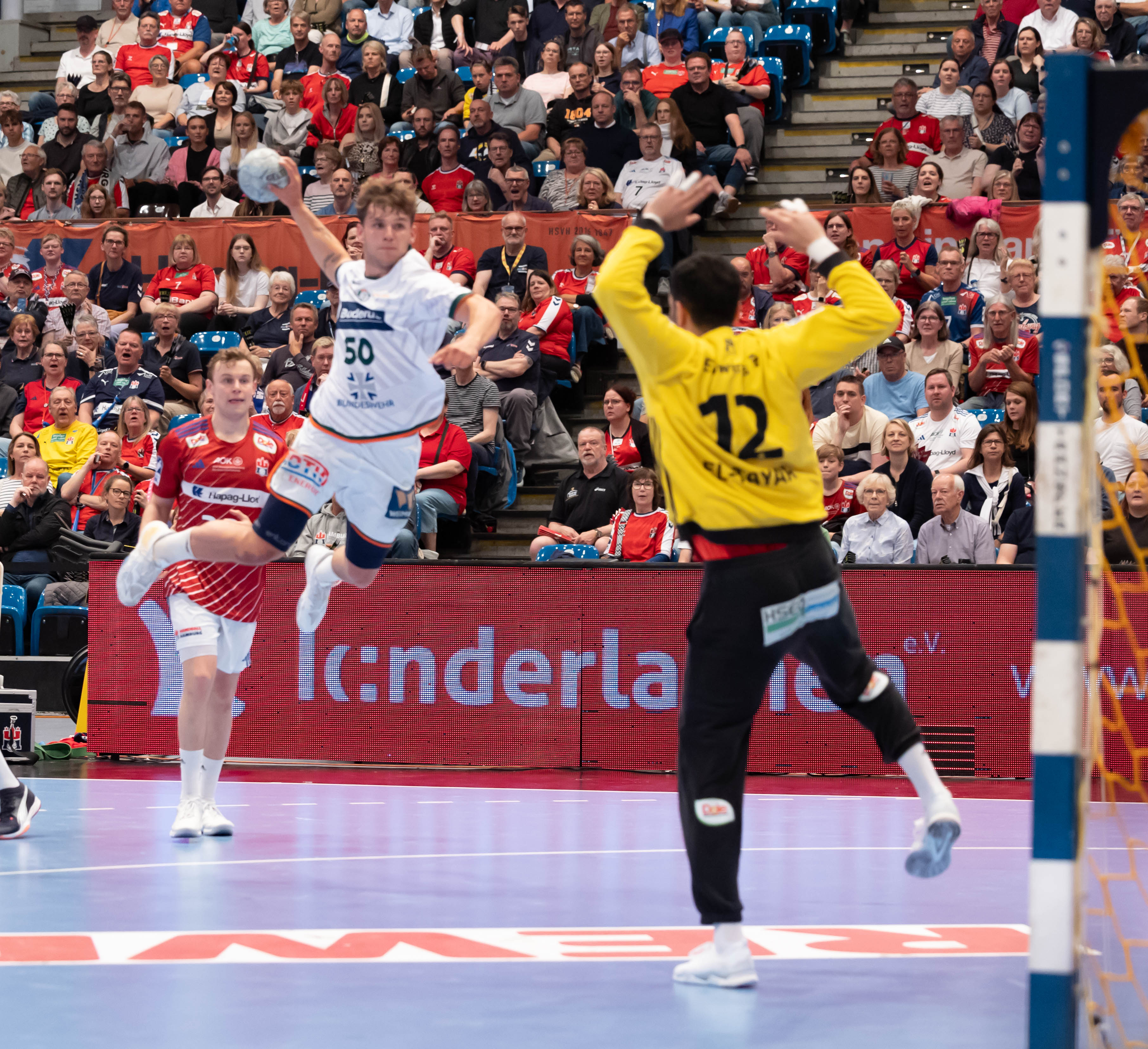 Handball Sport Verein Hamburg vs MT Melsungen